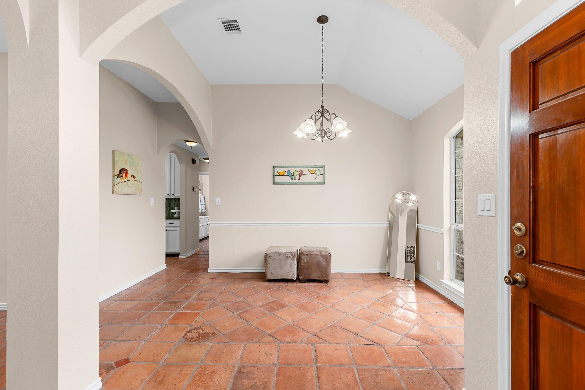 500 Maple Run Dr, Round Rock, TX 78664