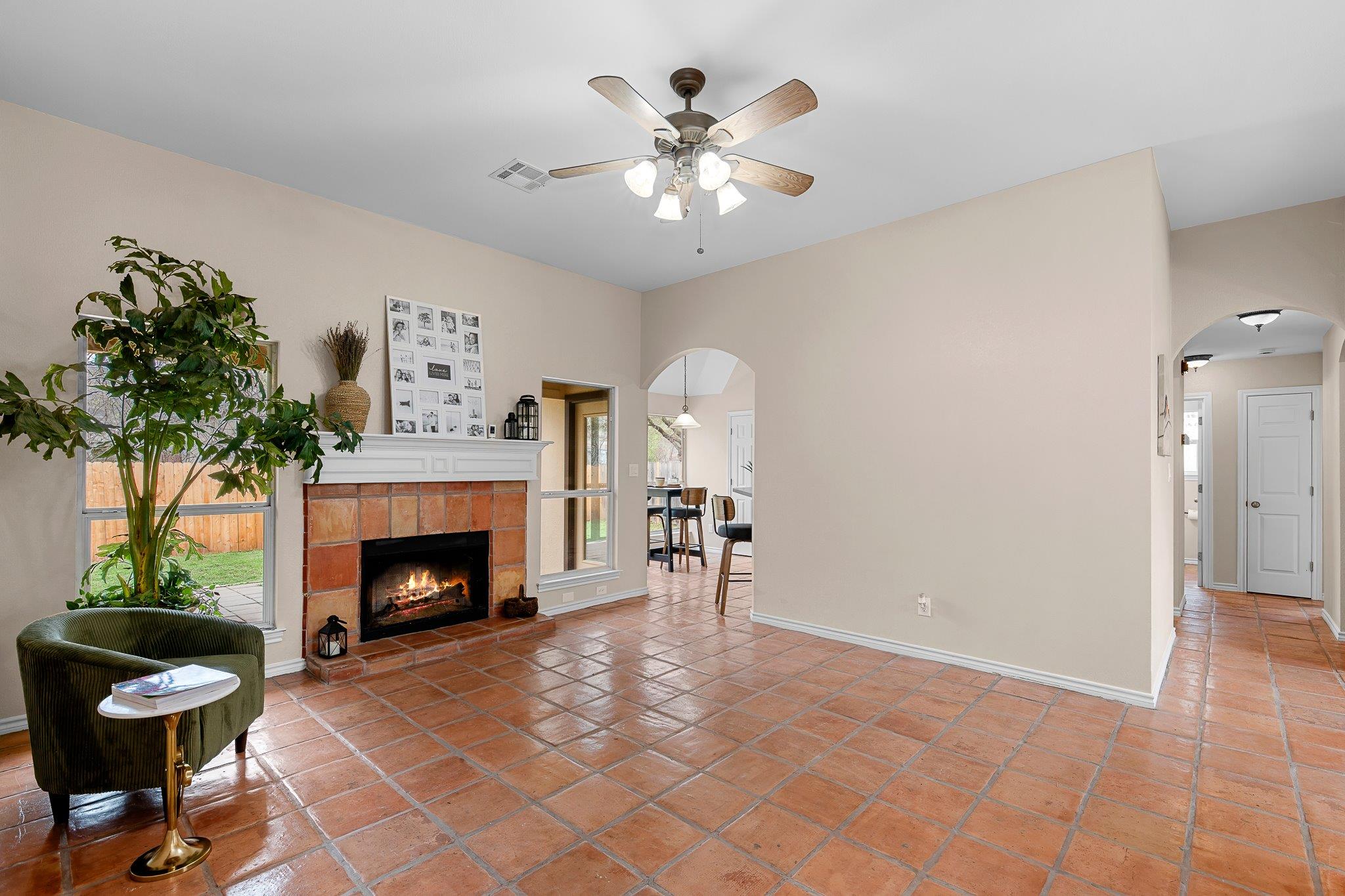 500 Maple Run Dr, Round Rock, TX 78664