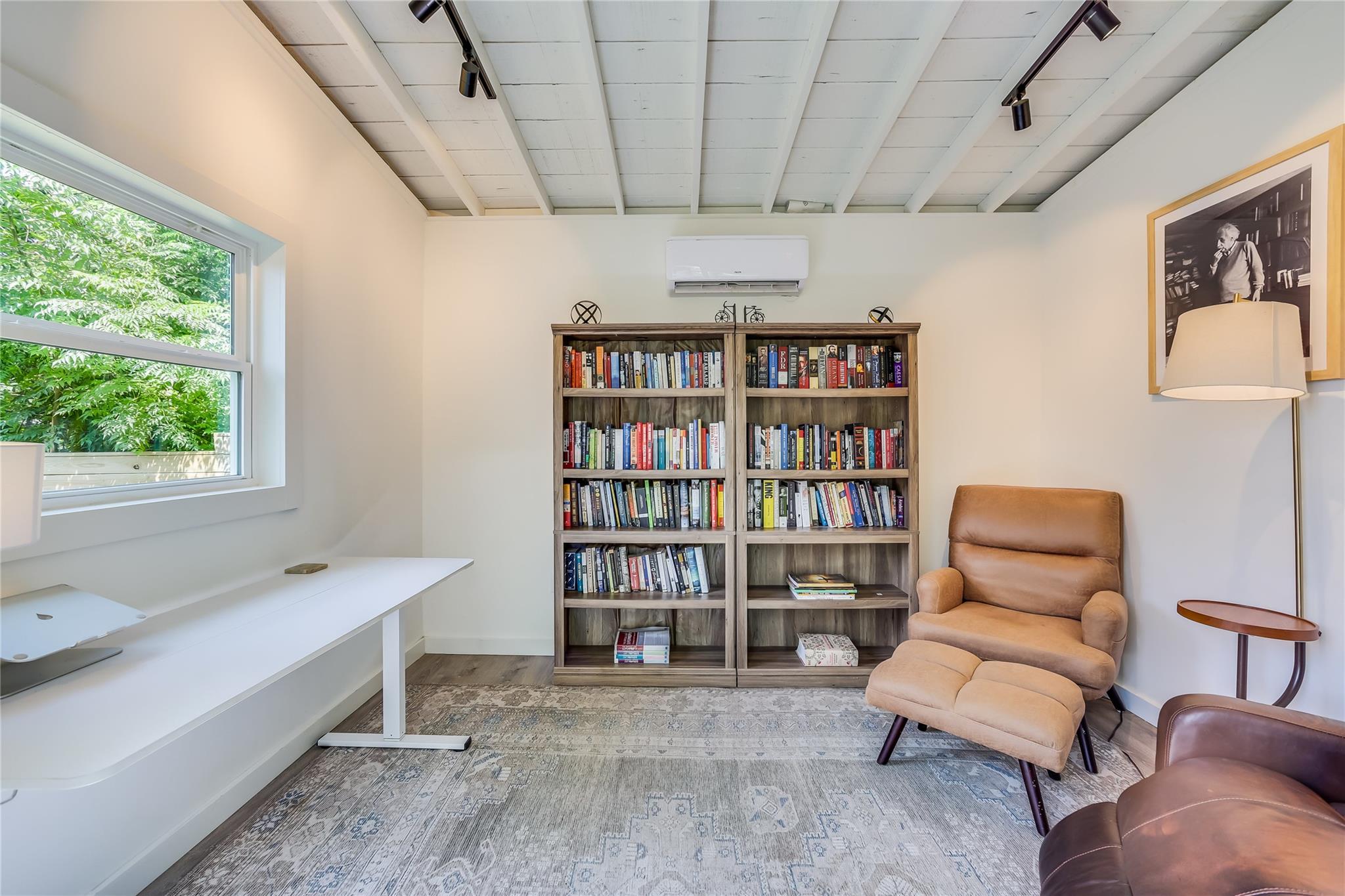 1120 Gillespie Pl # 2, Austin, TX 78704