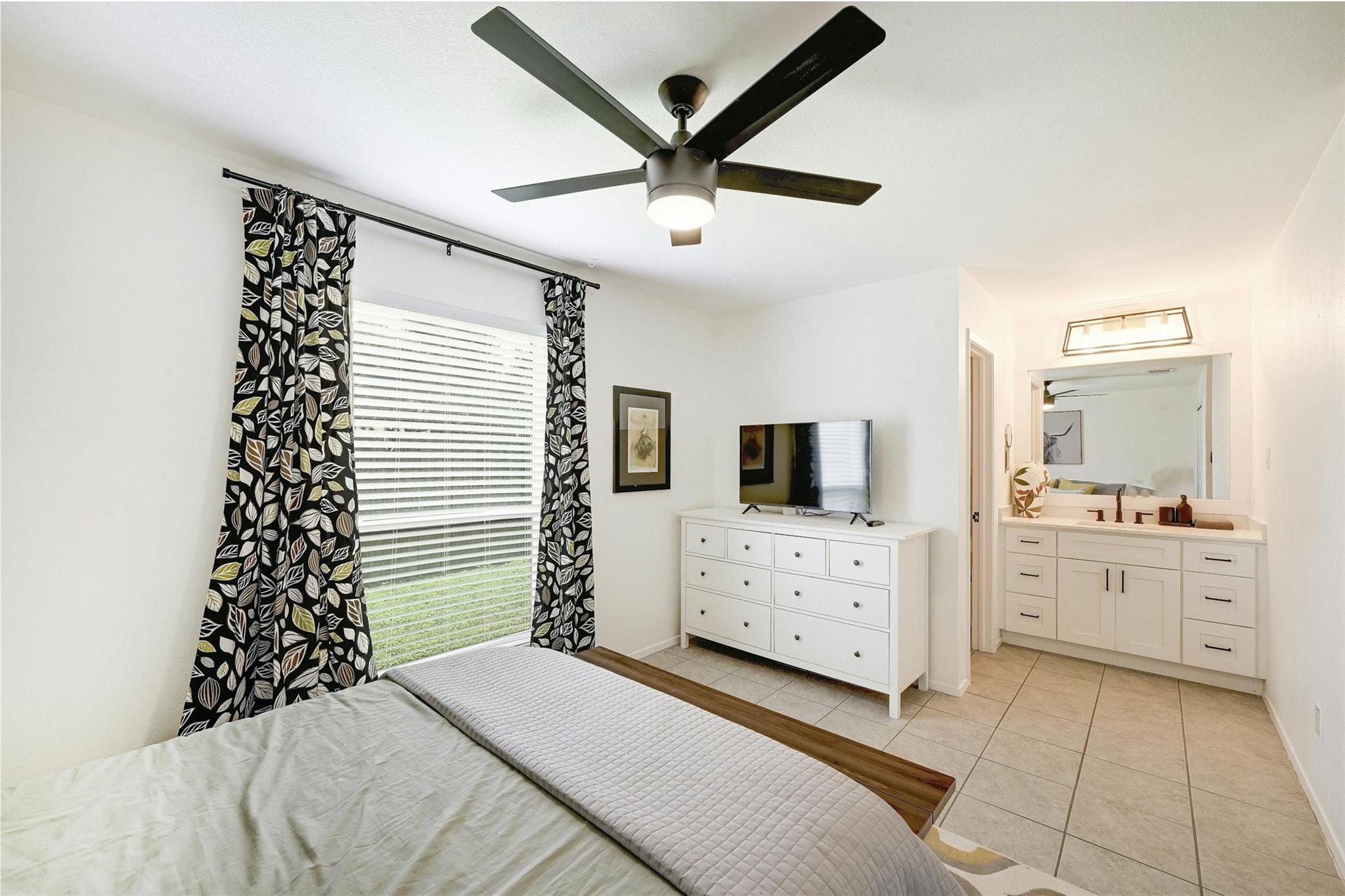 3605 Leafield Dr # A, Austin, TX 78749