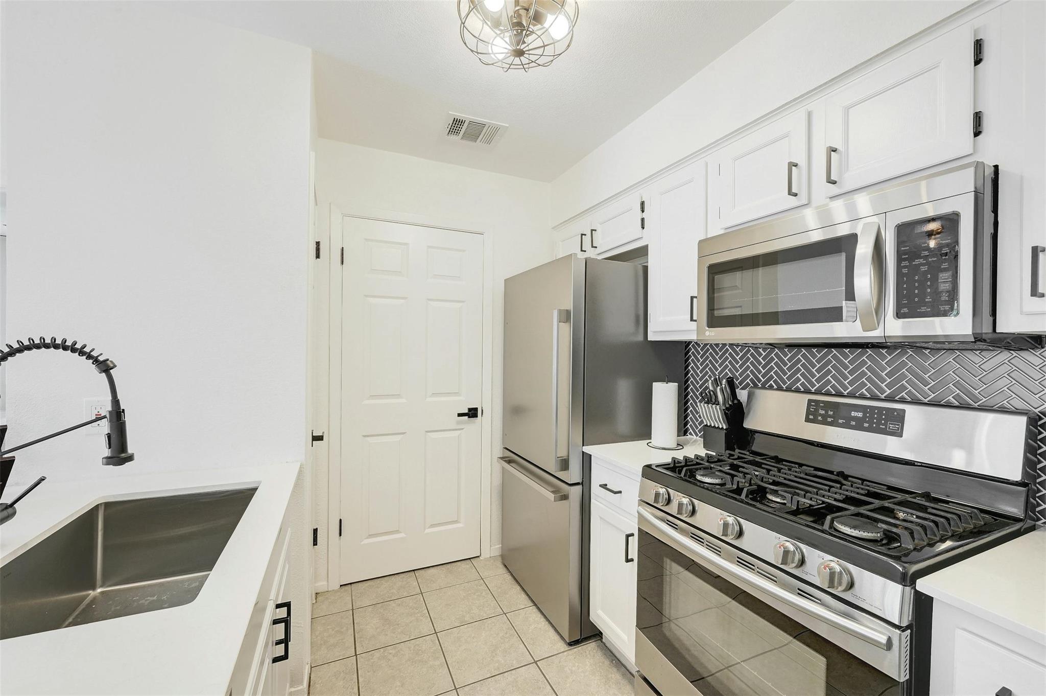 3605 Leafield Dr # A, Austin, TX 78749