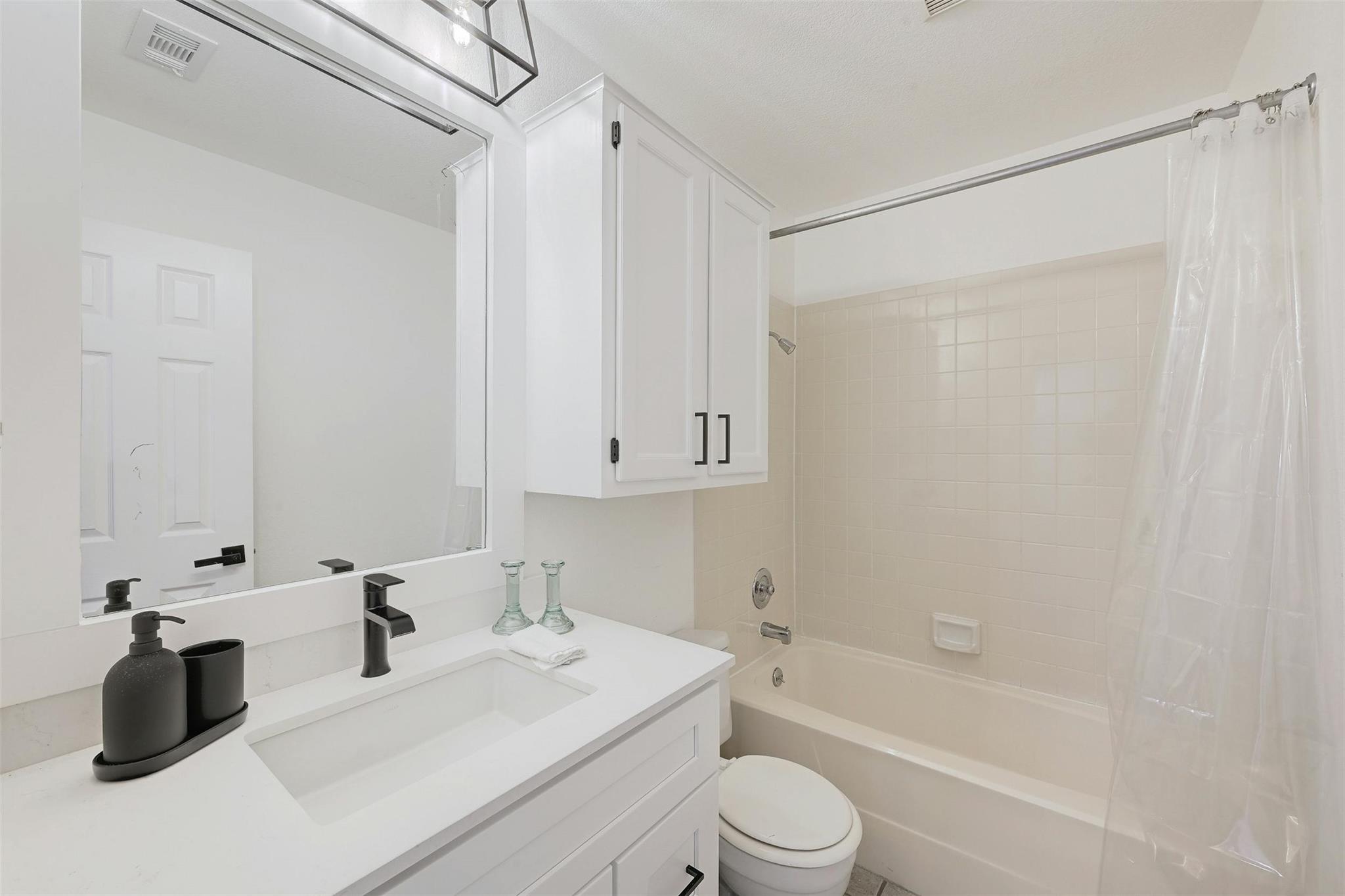 3605 Leafield Dr # A, Austin, TX 78749