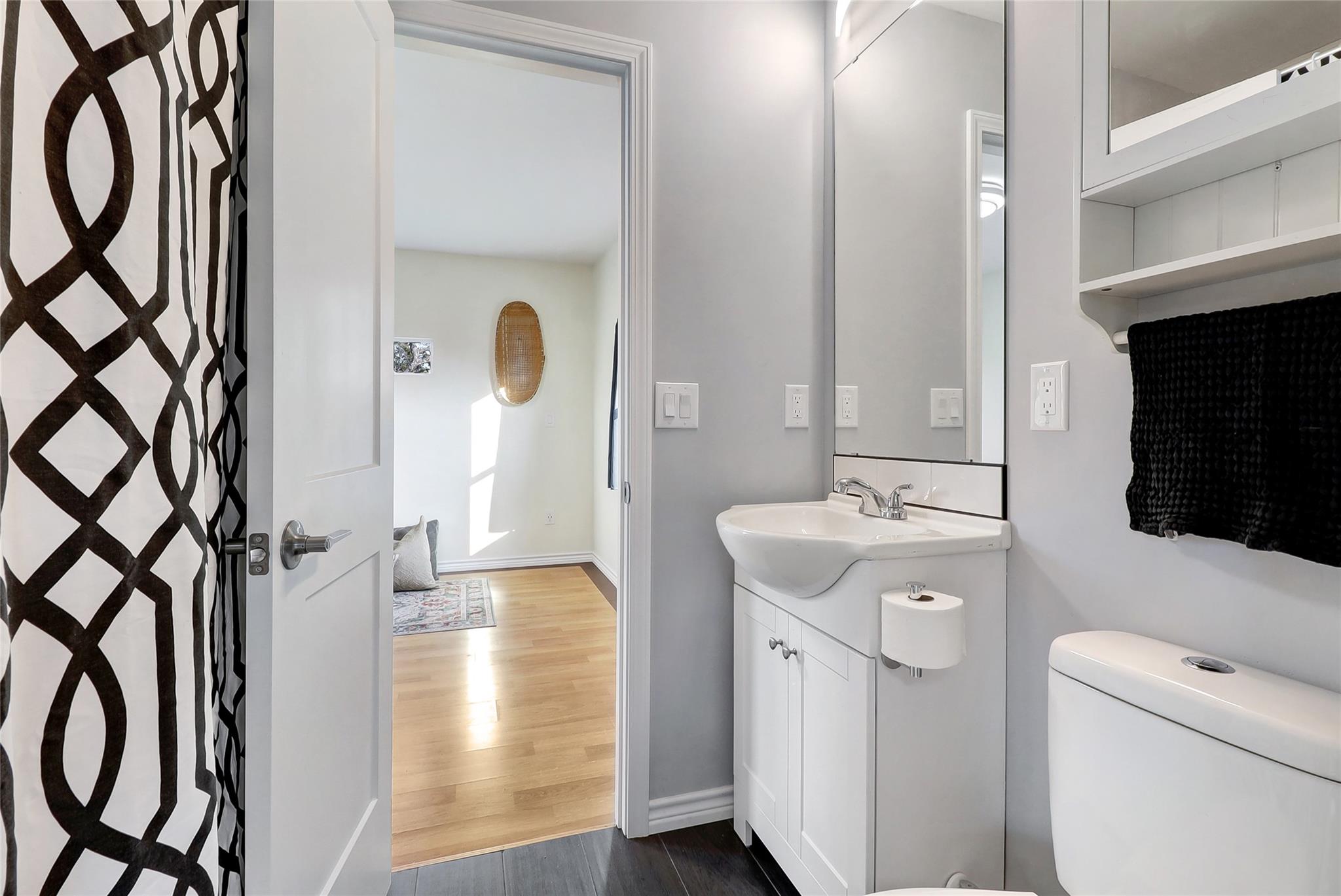 901 Thurman Rd, San Marcos, TX 78666