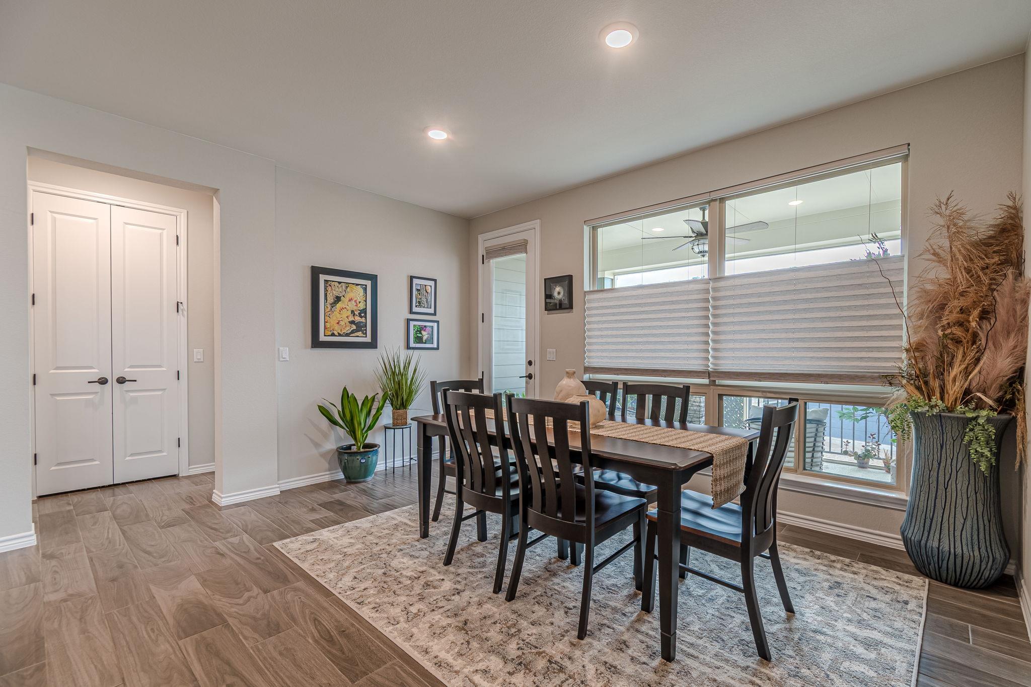 105 Pelican Ln, San Marcos, TX 78666