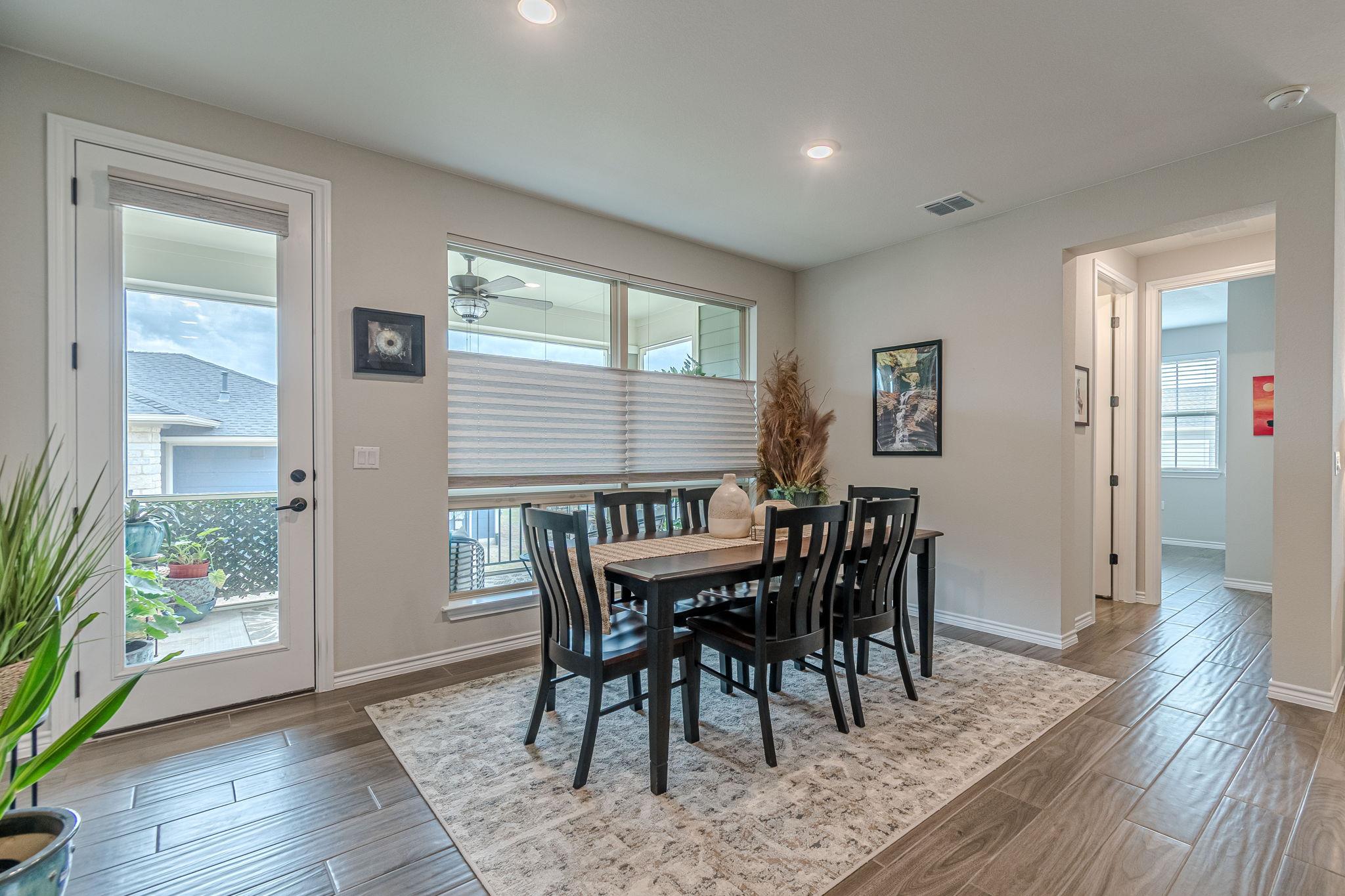 105 Pelican Ln, San Marcos, TX 78666