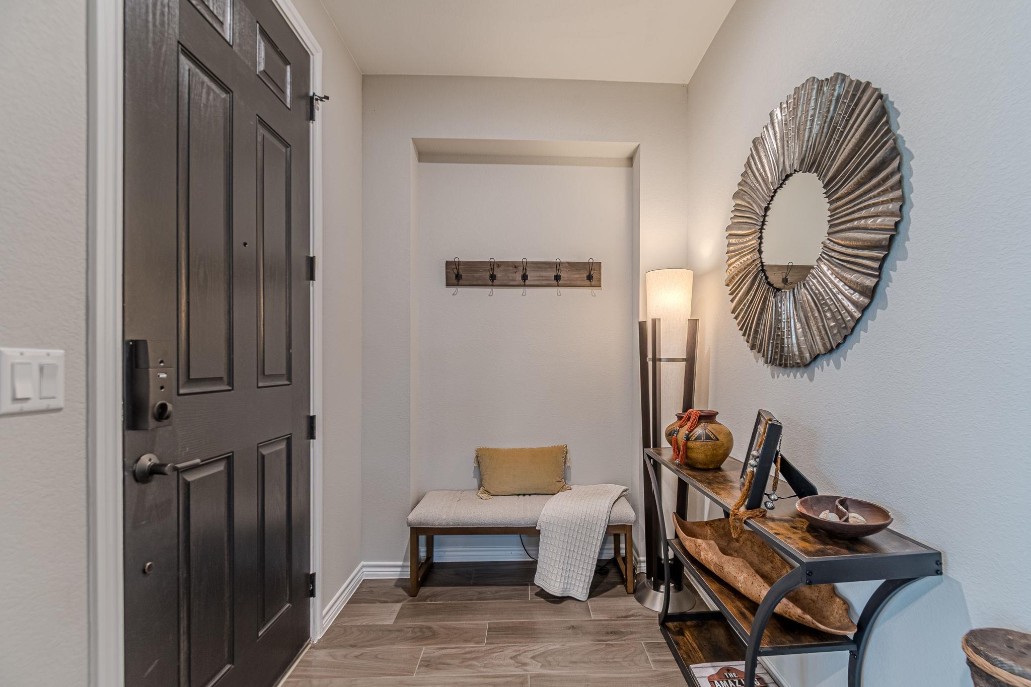 105 Pelican Ln, San Marcos, TX 78666