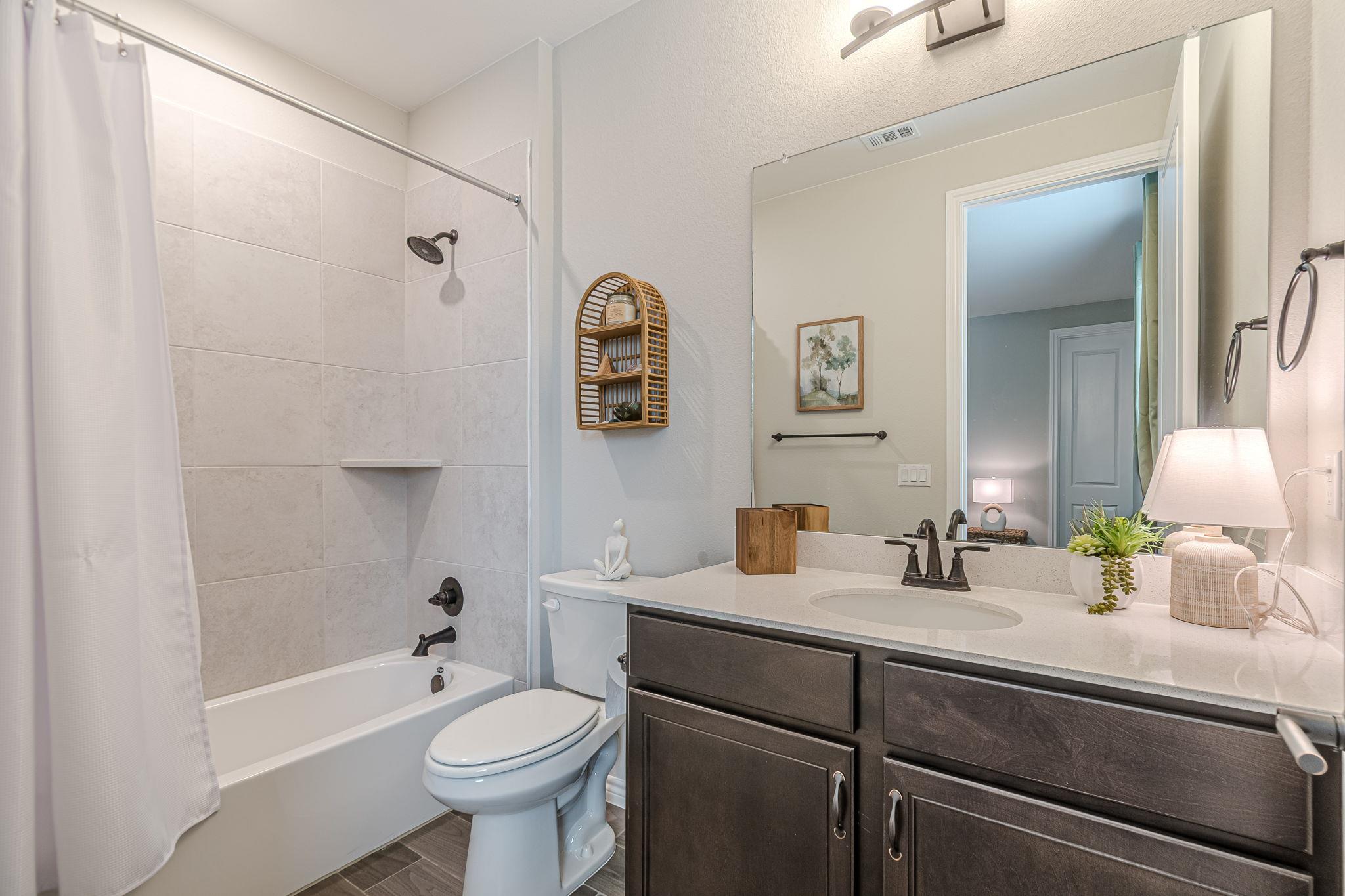 105 Pelican Ln, San Marcos, TX 78666