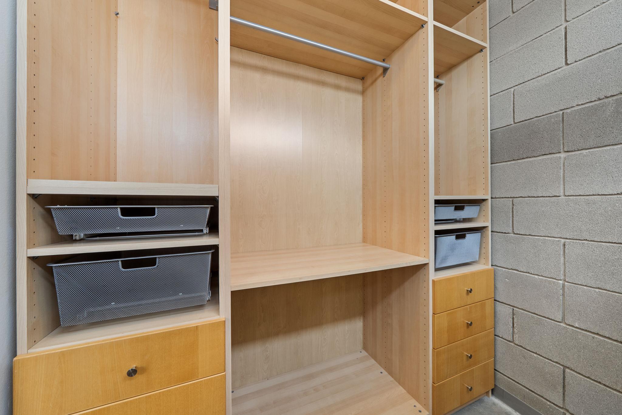 4801 S Congress Ave # D4, Austin, TX 78745