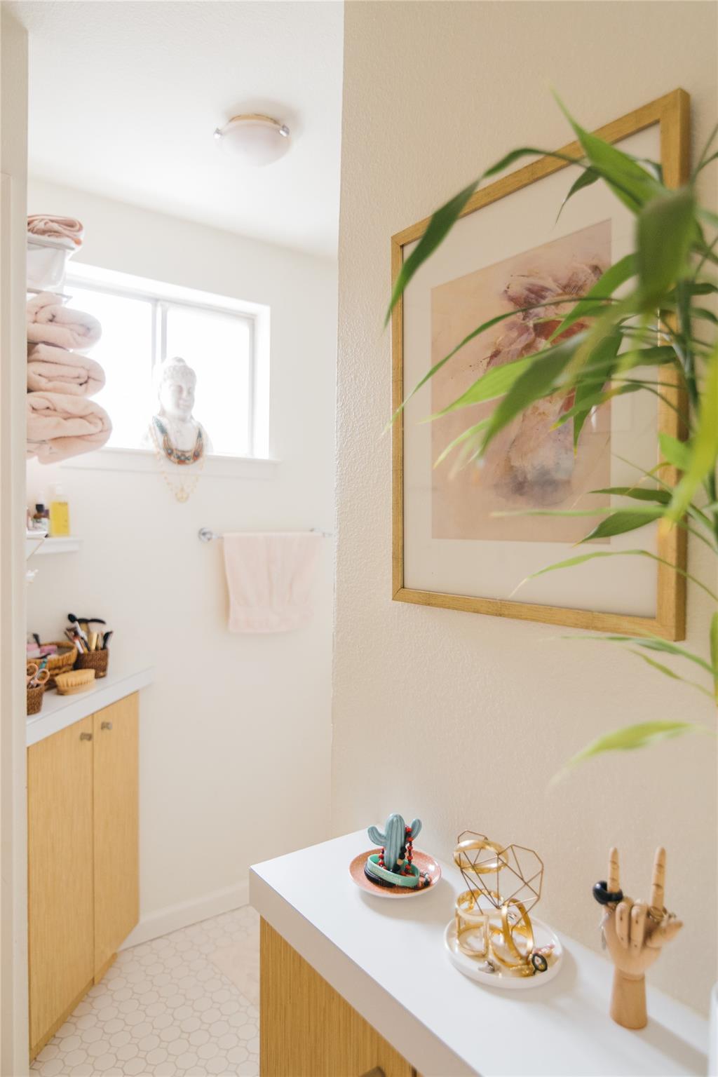 300 Crockett St # 209, Austin, TX 78704