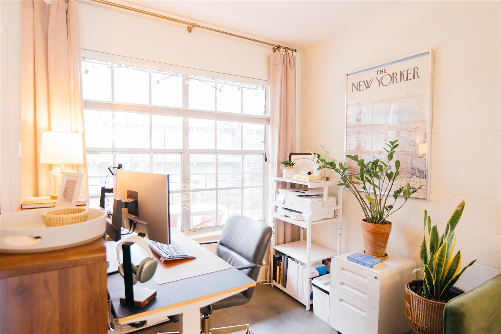 300 Crockett St # 209, Austin, TX 78704