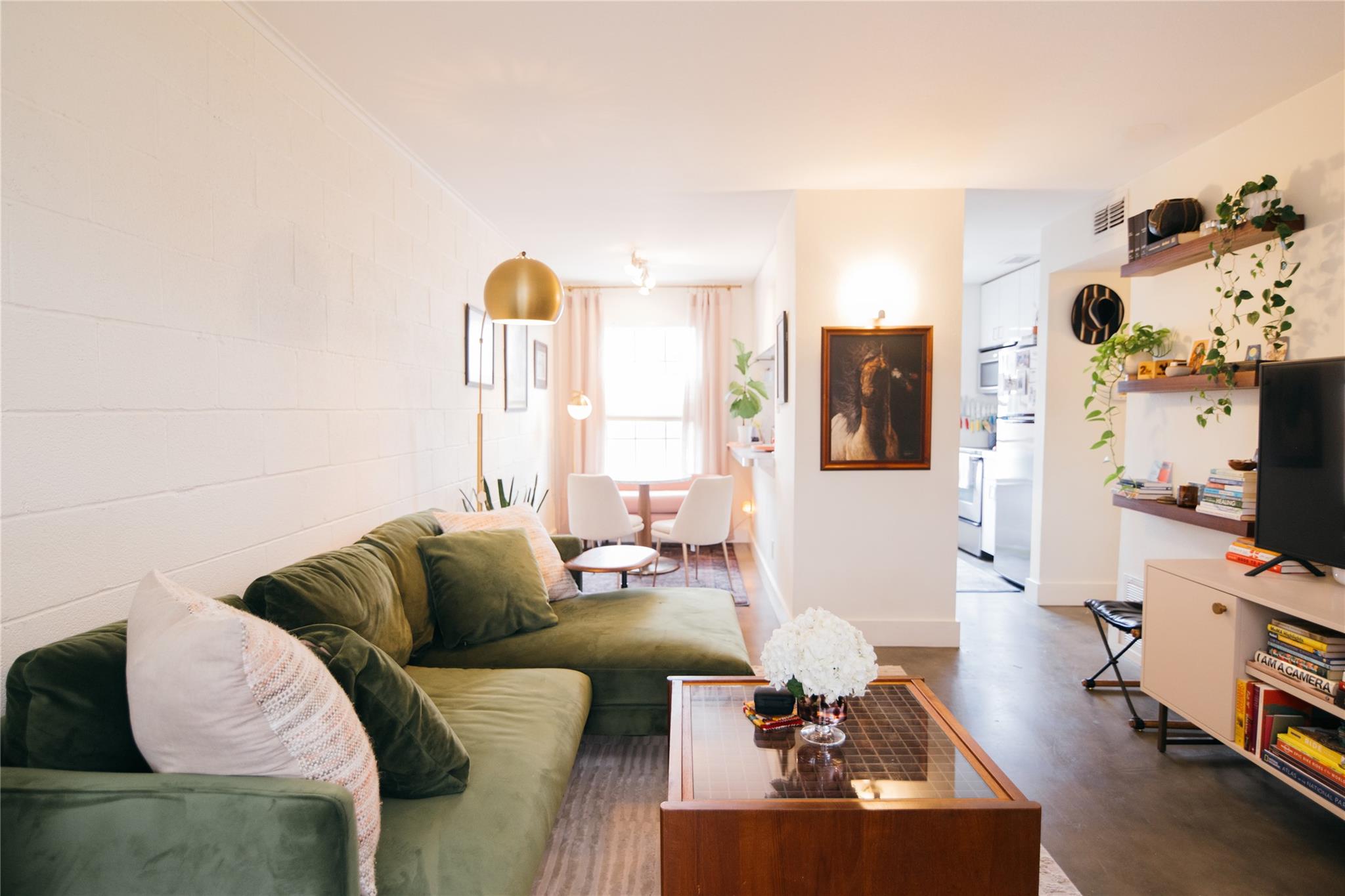 300 Crockett St # 209, Austin, TX 78704