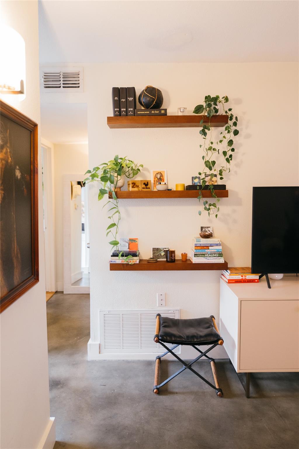 300 Crockett St # 209, Austin, TX 78704