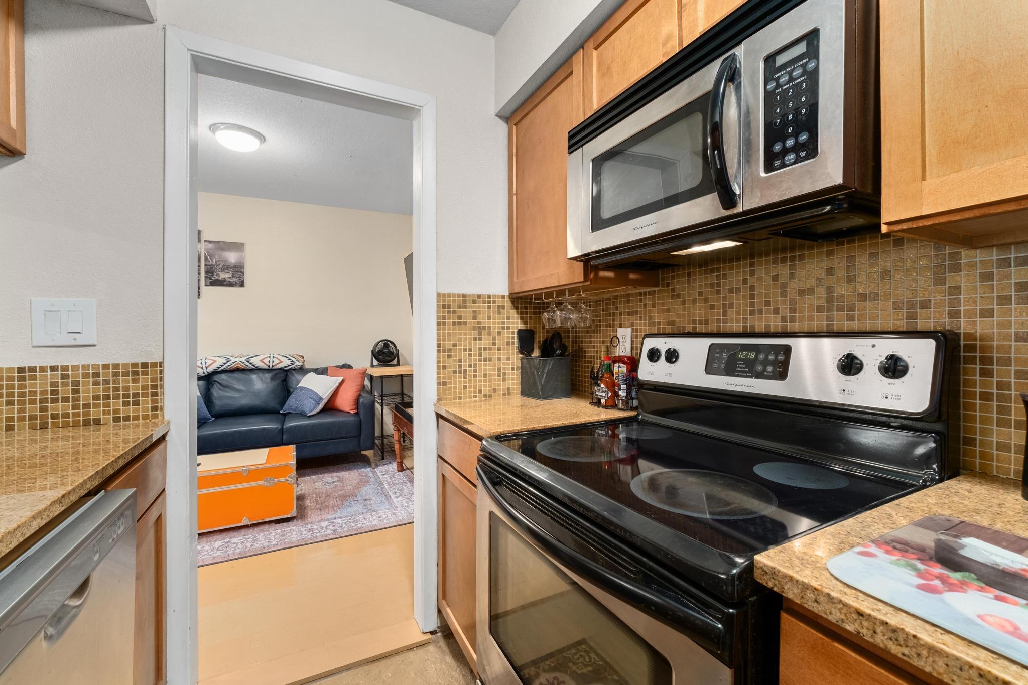 3204 Manchaca Rd # 407, Austin, TX 78704