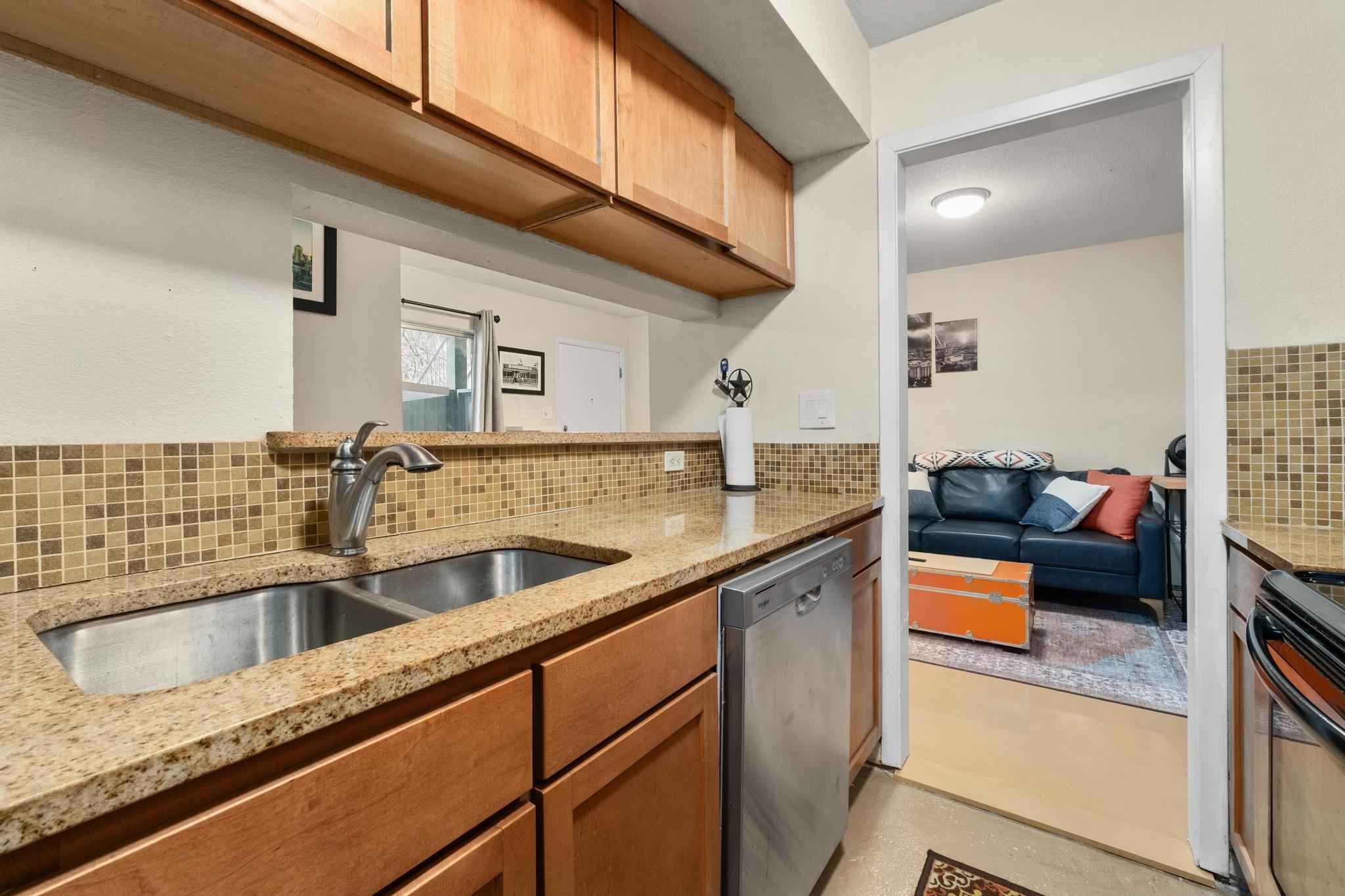 3204 Manchaca Rd # 407, Austin, TX 78704