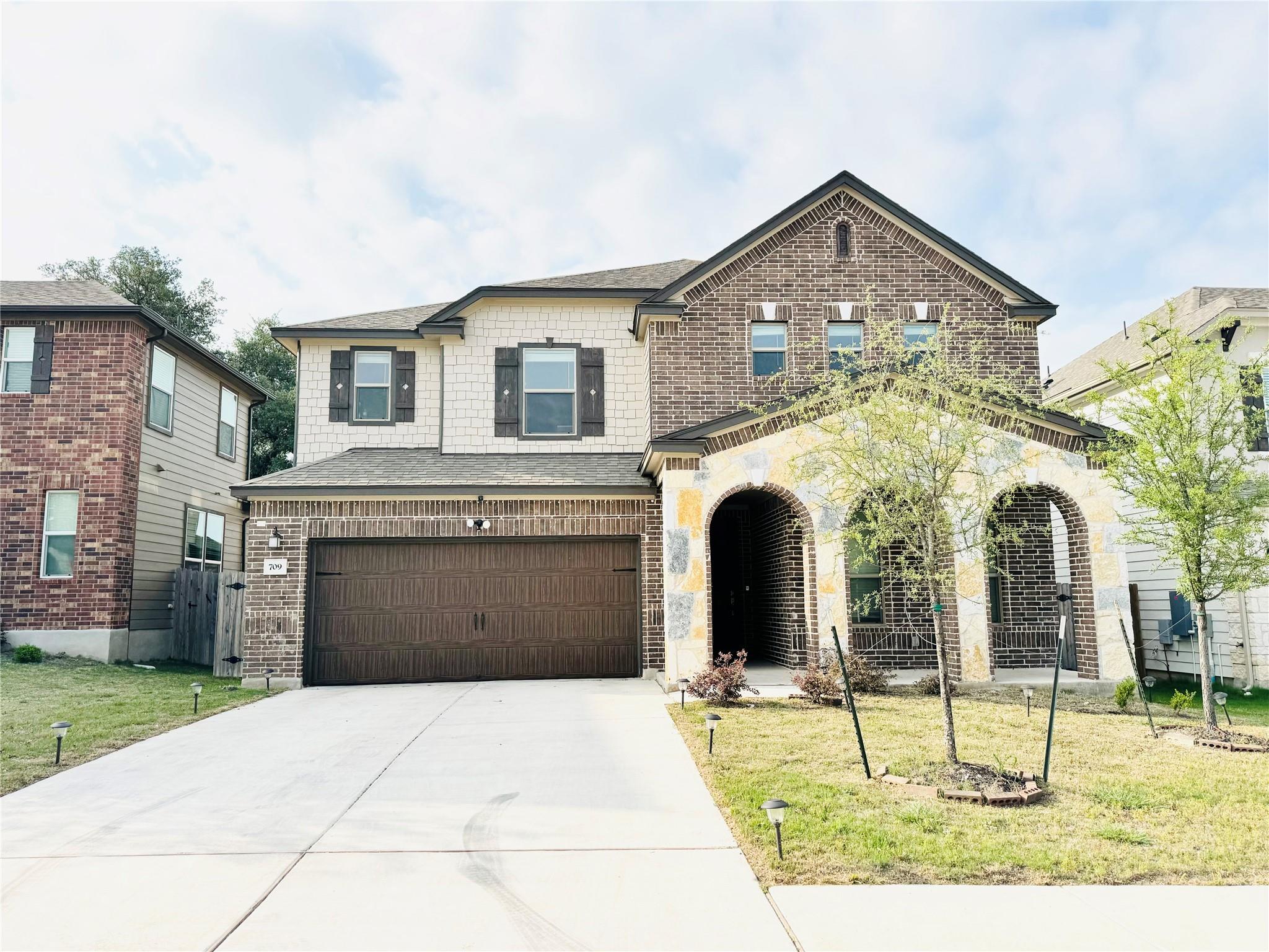 709 Jud Allen Way, Leander, TX 78641