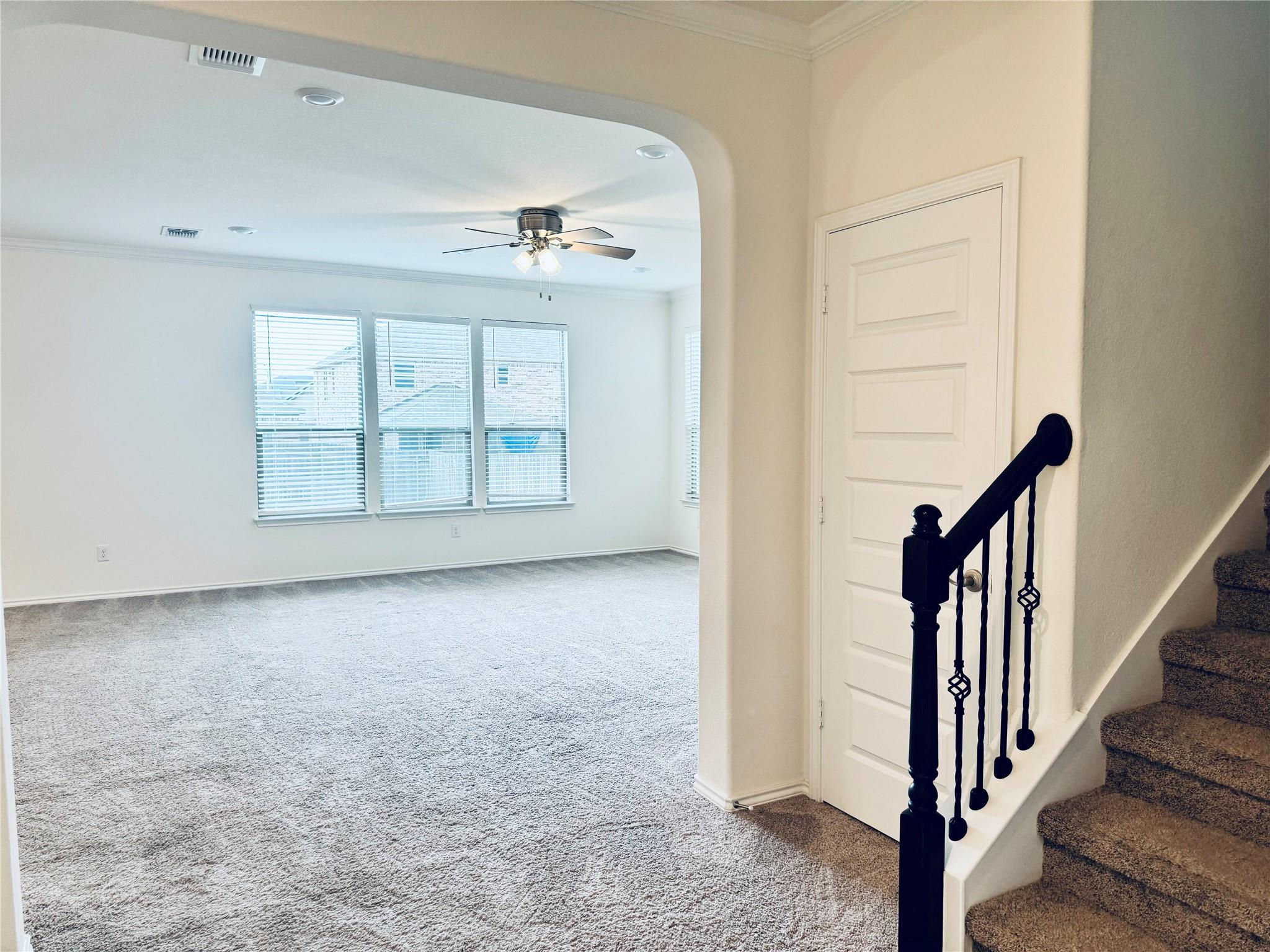 709 Jud Allen Way, Leander, TX 78641