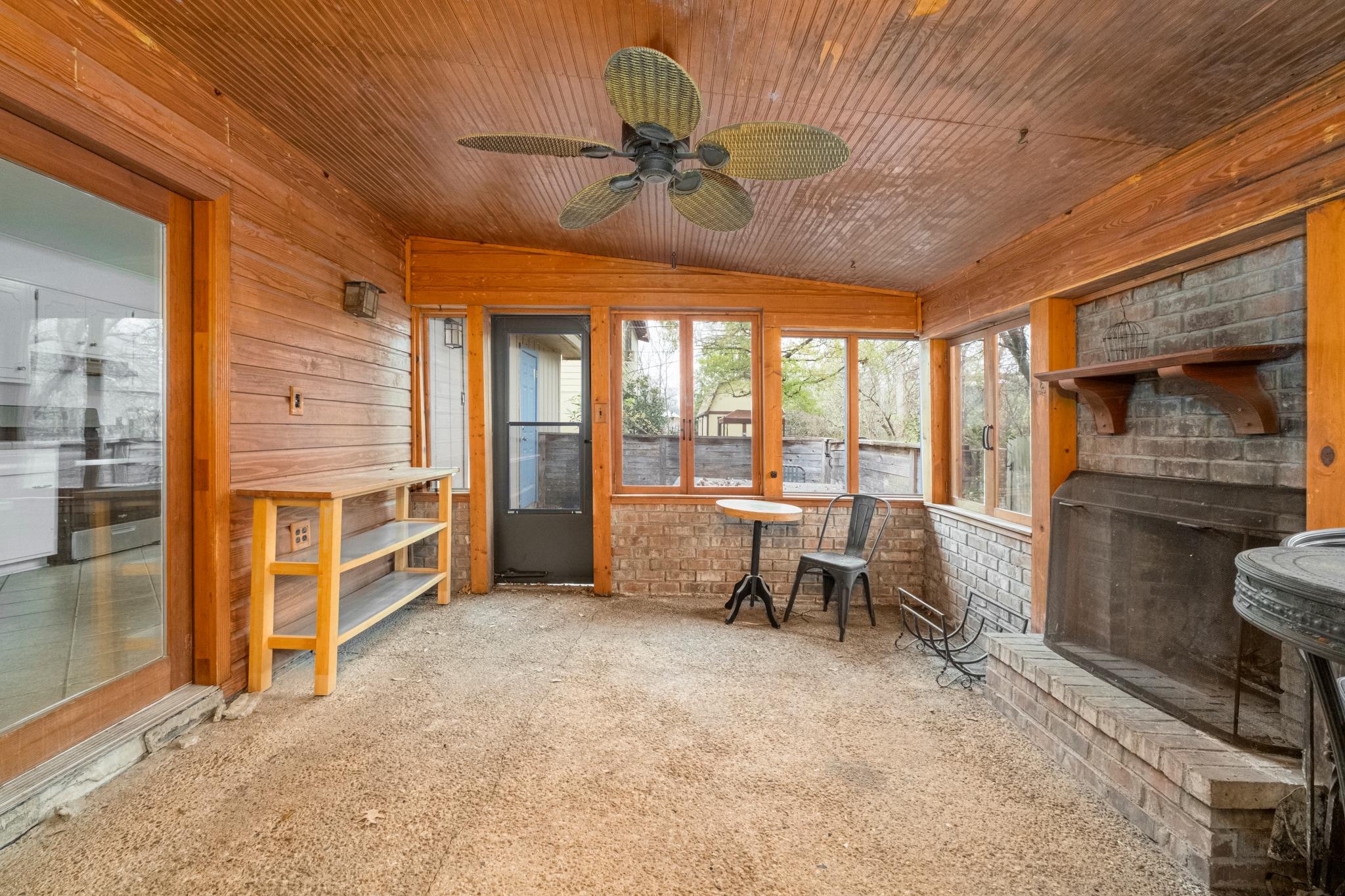 8911 Little Walnut Pkwy, Austin, TX 78758