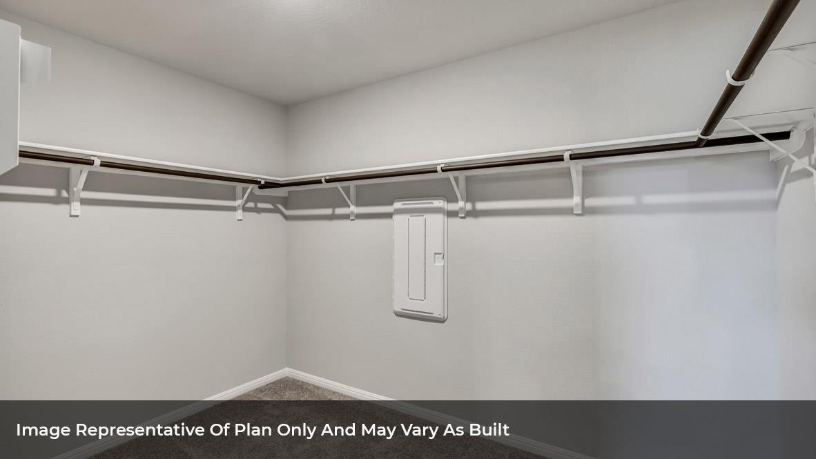 1828 Side Buster Trl, Leander, TX 78641