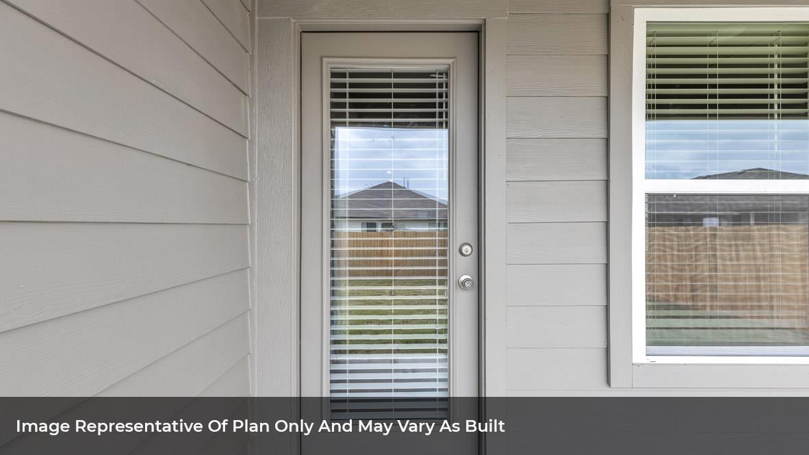 1828 Side Buster Trl, Leander, TX 78641