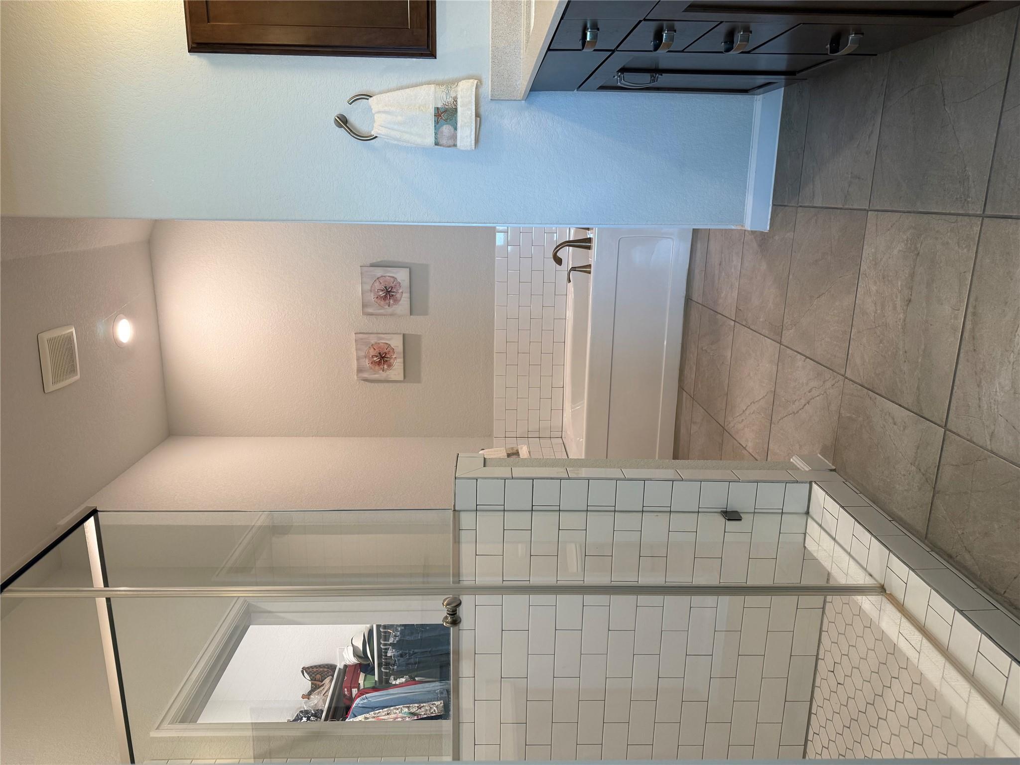 131 Patrick Herndon Dr, Bastrop, TX 78602