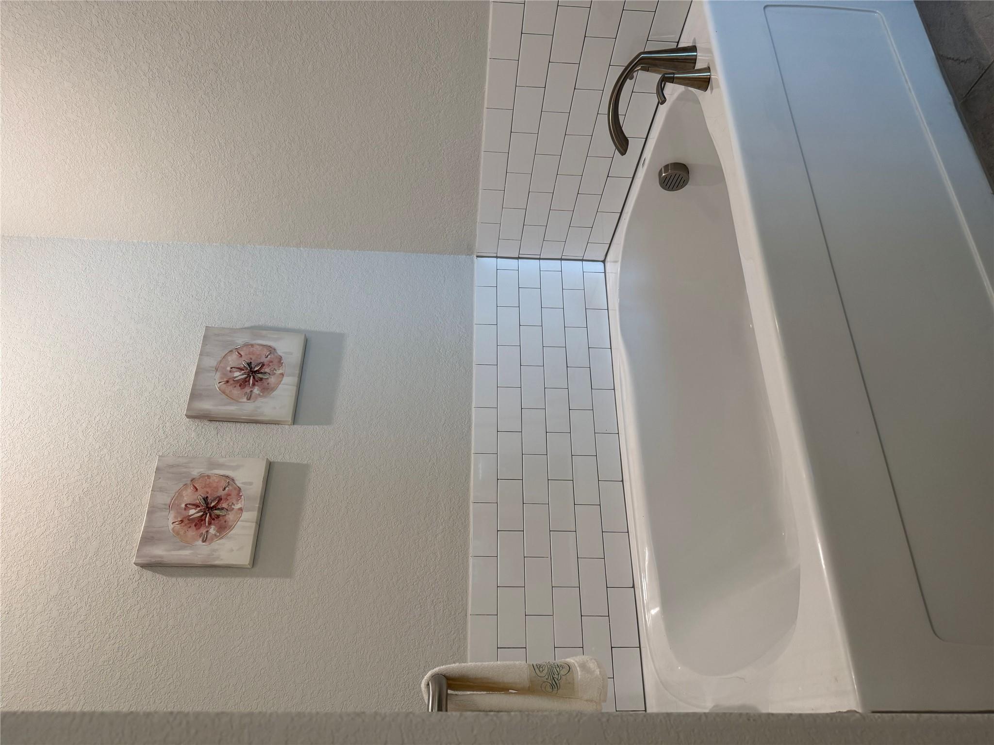 131 Patrick Herndon Dr, Bastrop, TX 78602