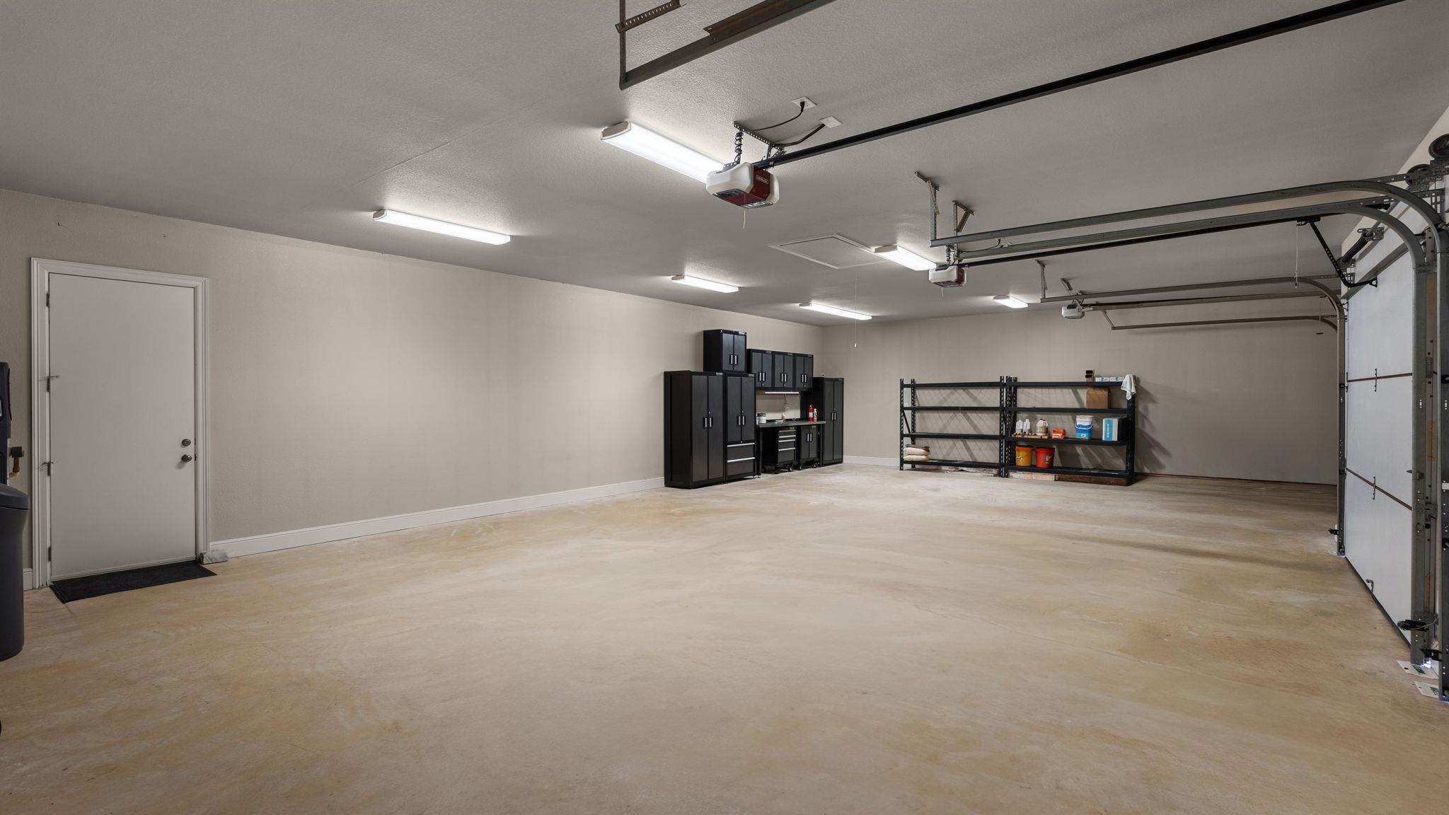 250 Sandy Creek Cv, Driftwood, TX 78619