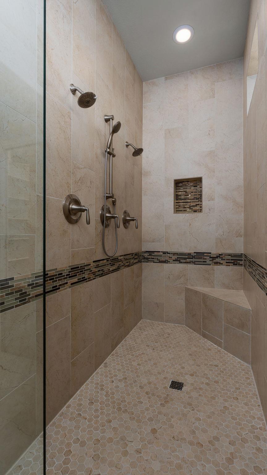 250 Sandy Creek Cv, Driftwood, TX 78619