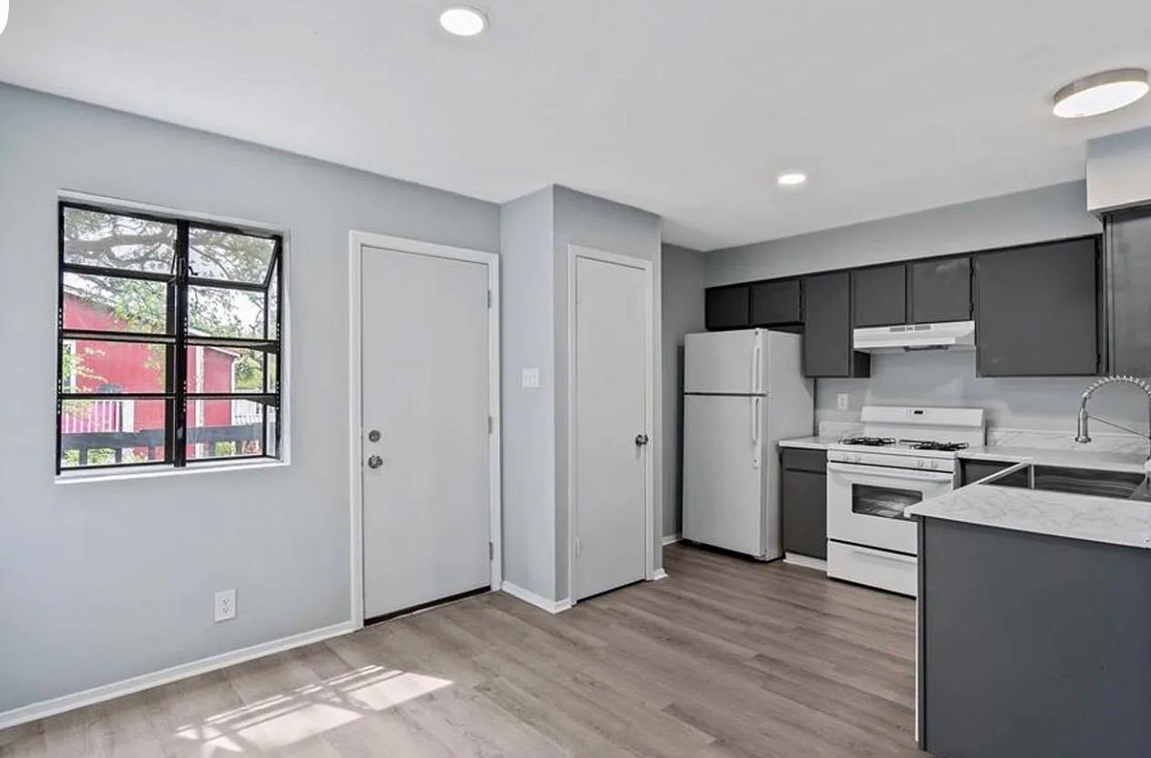 302 Hedgewood Dr, Georgetown, TX 78628