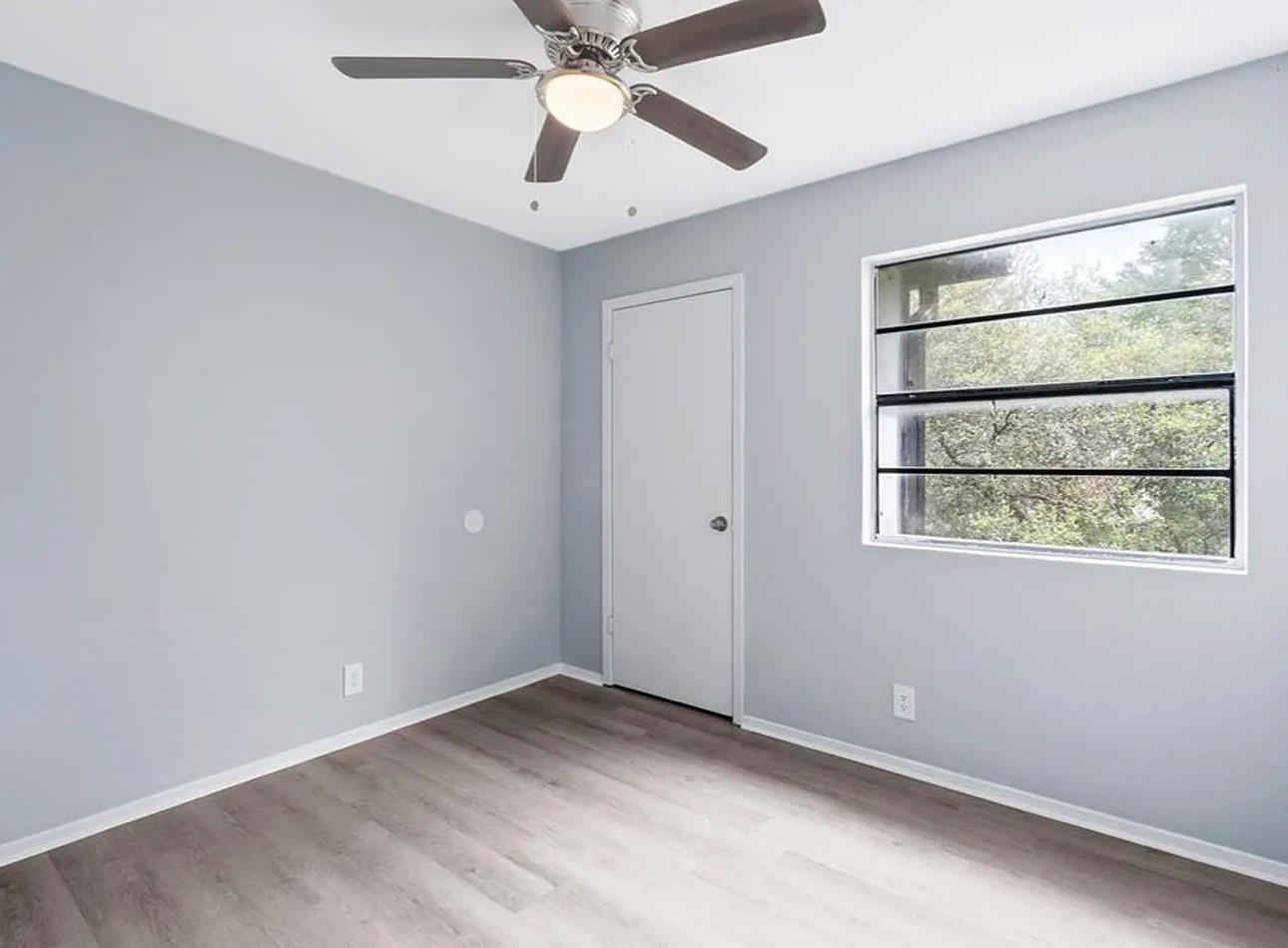 302 Hedgewood Dr, Georgetown, TX 78628