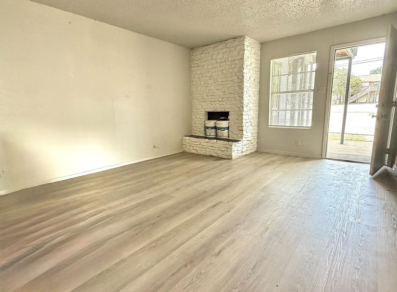 302 Hedgewood Dr, Georgetown, TX 78628