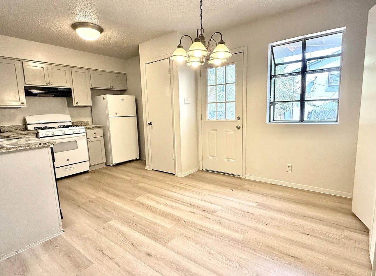 302 Hedgewood Dr, Georgetown, TX 78628