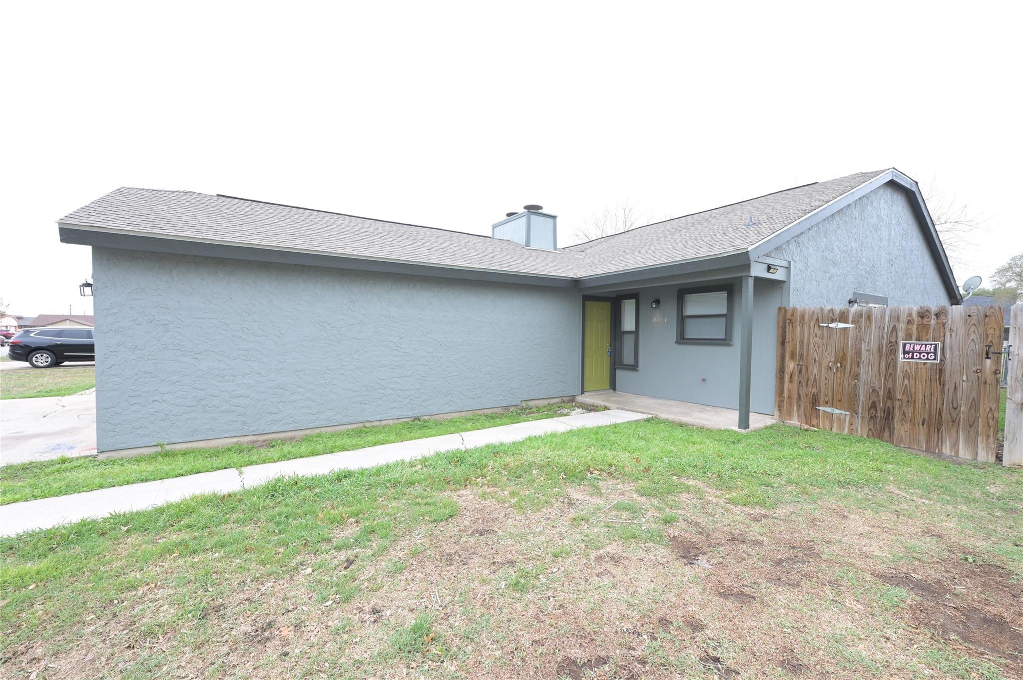 1003 Crockett St # B, Lockhart, TX 78644