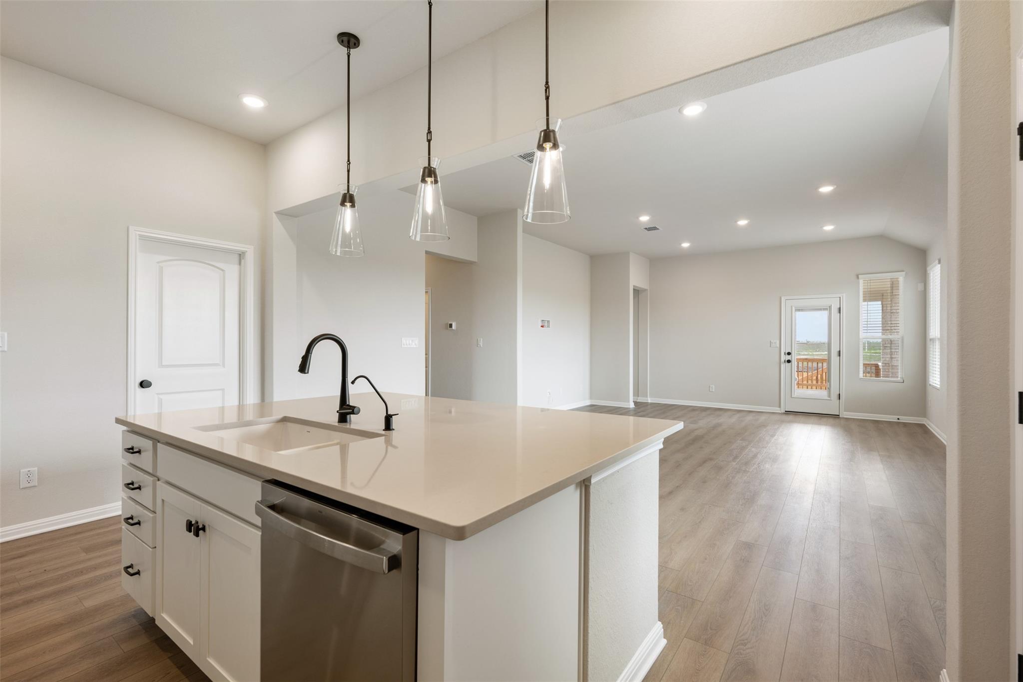 12709 Raven Meadow Dr, Buda, TX 78610