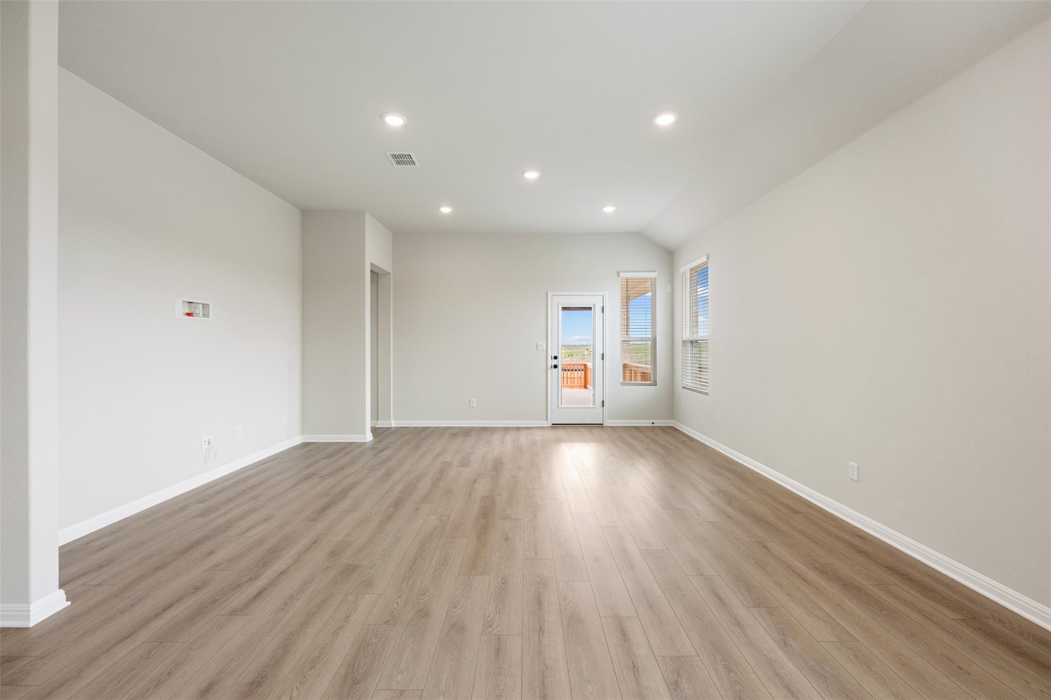 12709 Raven Meadow Dr, Buda, TX 78610