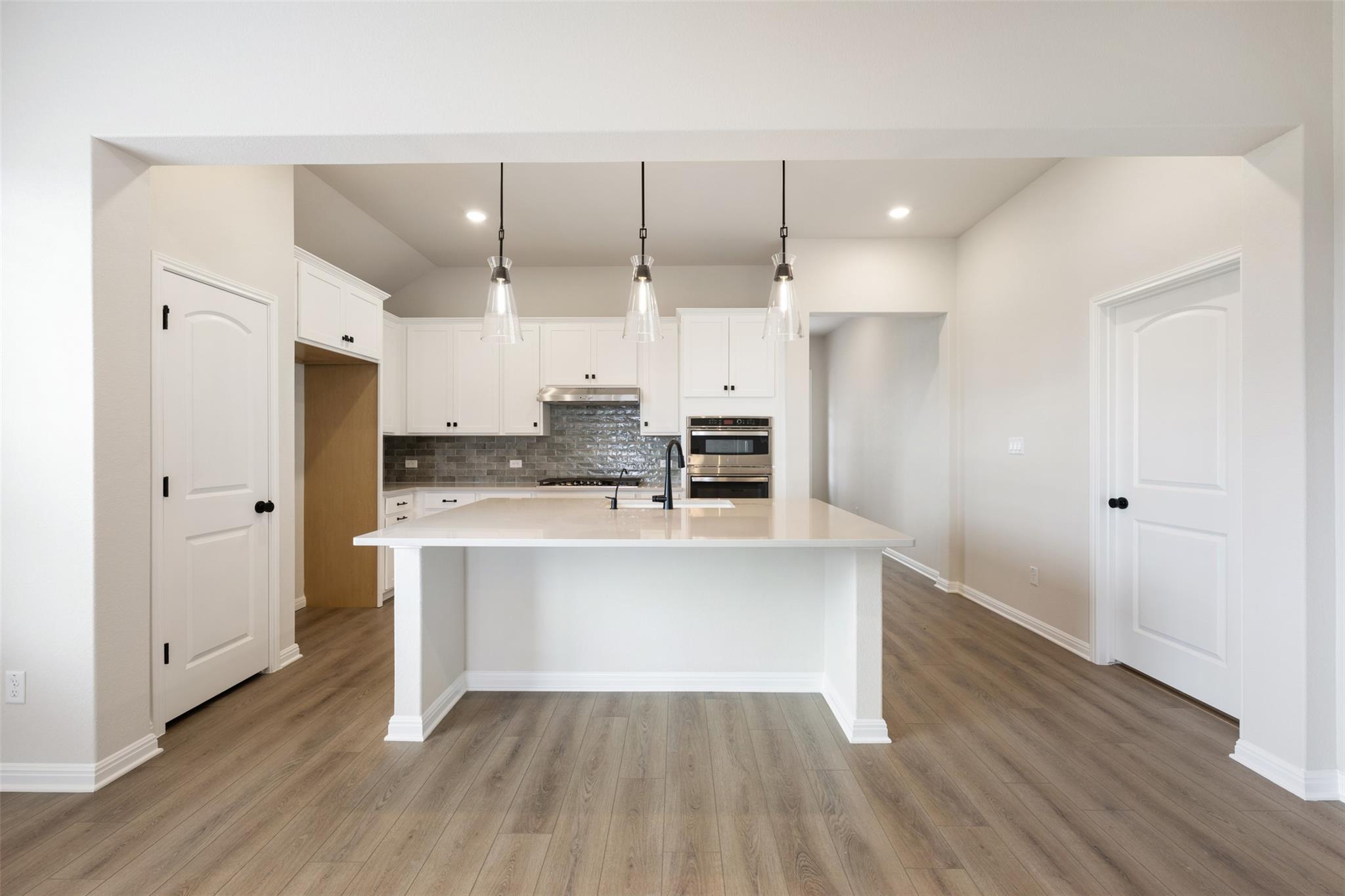 12709 Raven Meadow Dr, Buda, TX 78610