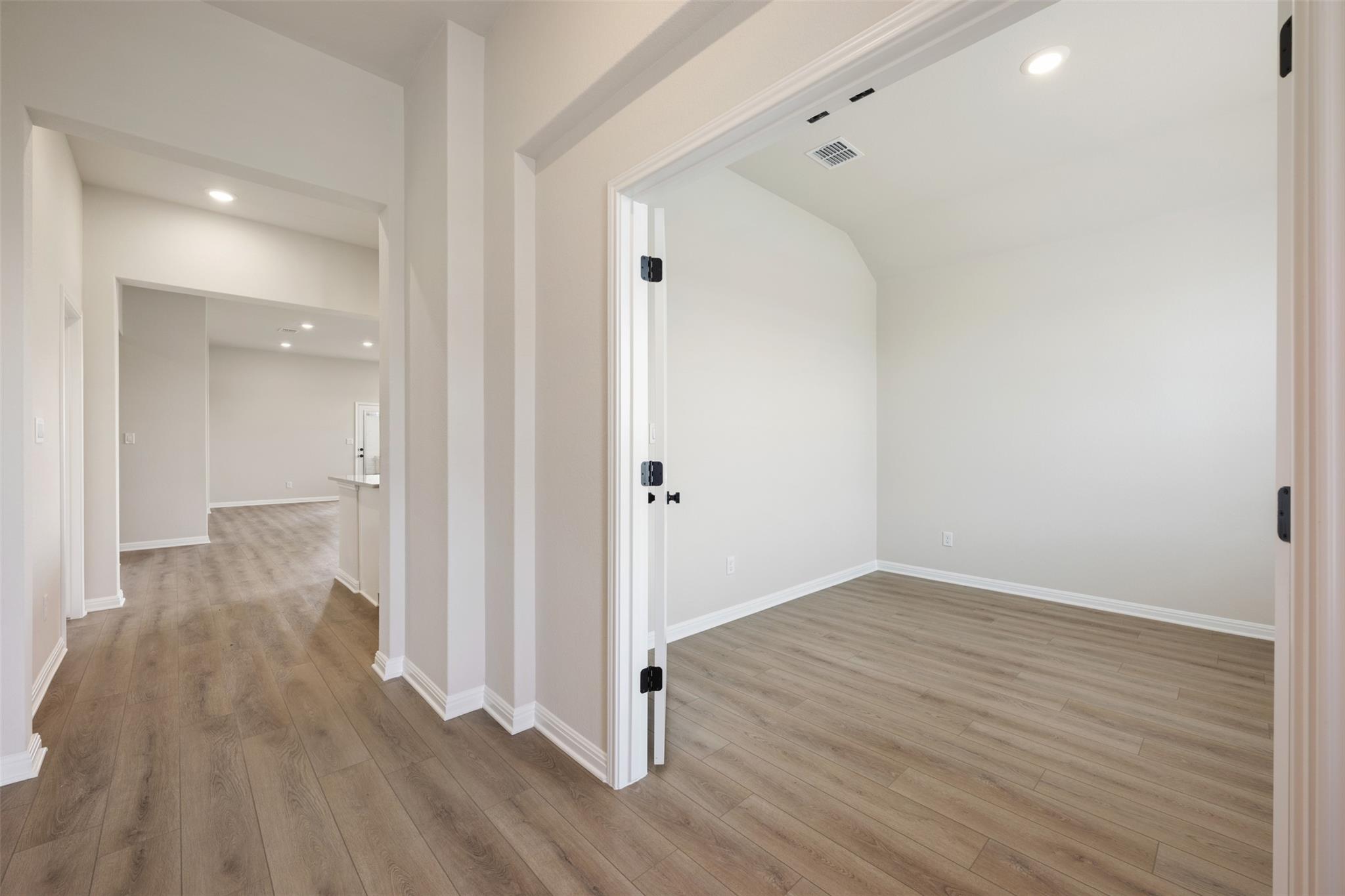 12709 Raven Meadow Dr, Buda, TX 78610