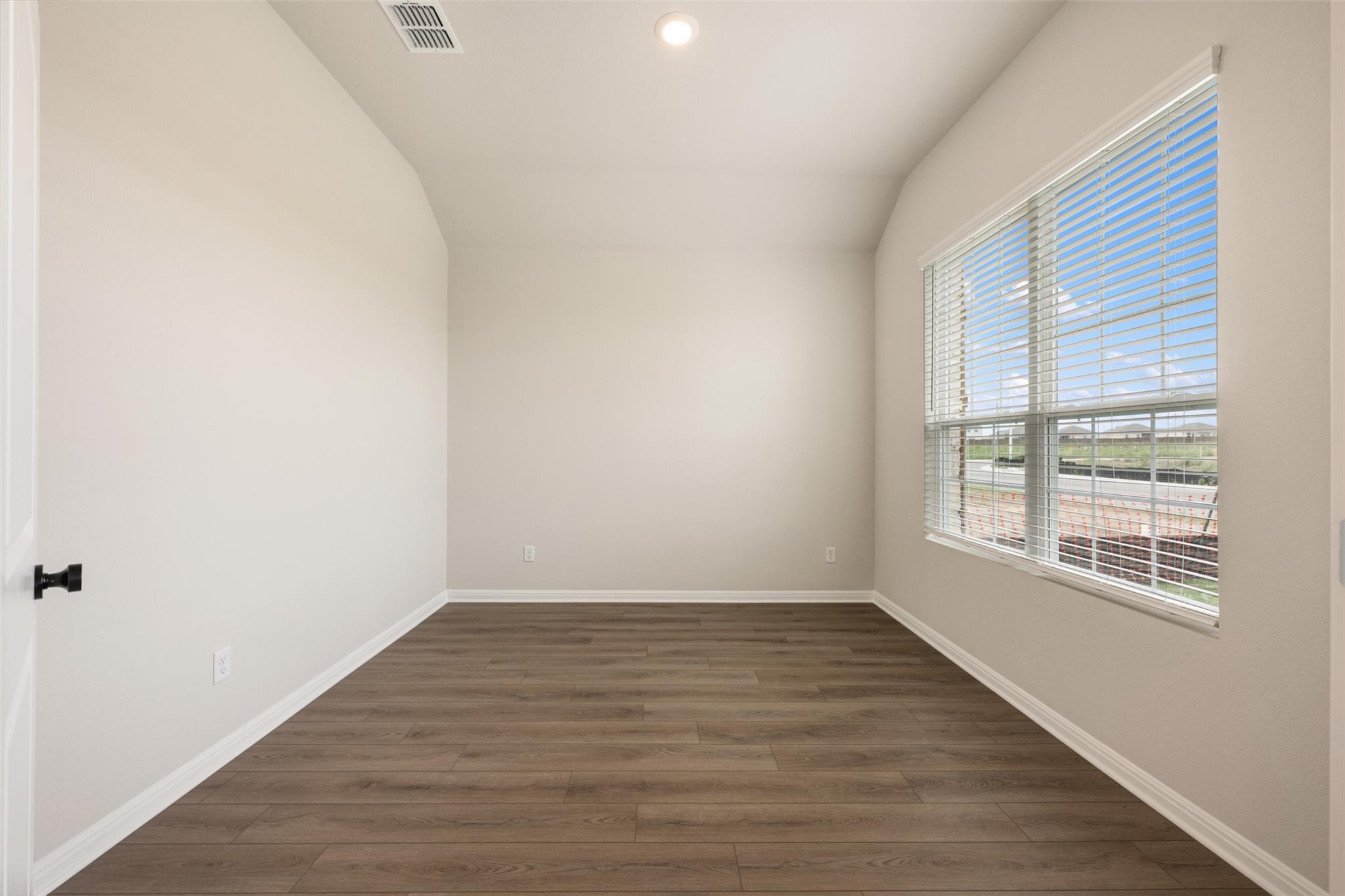 12709 Raven Meadow Dr, Buda, TX 78610