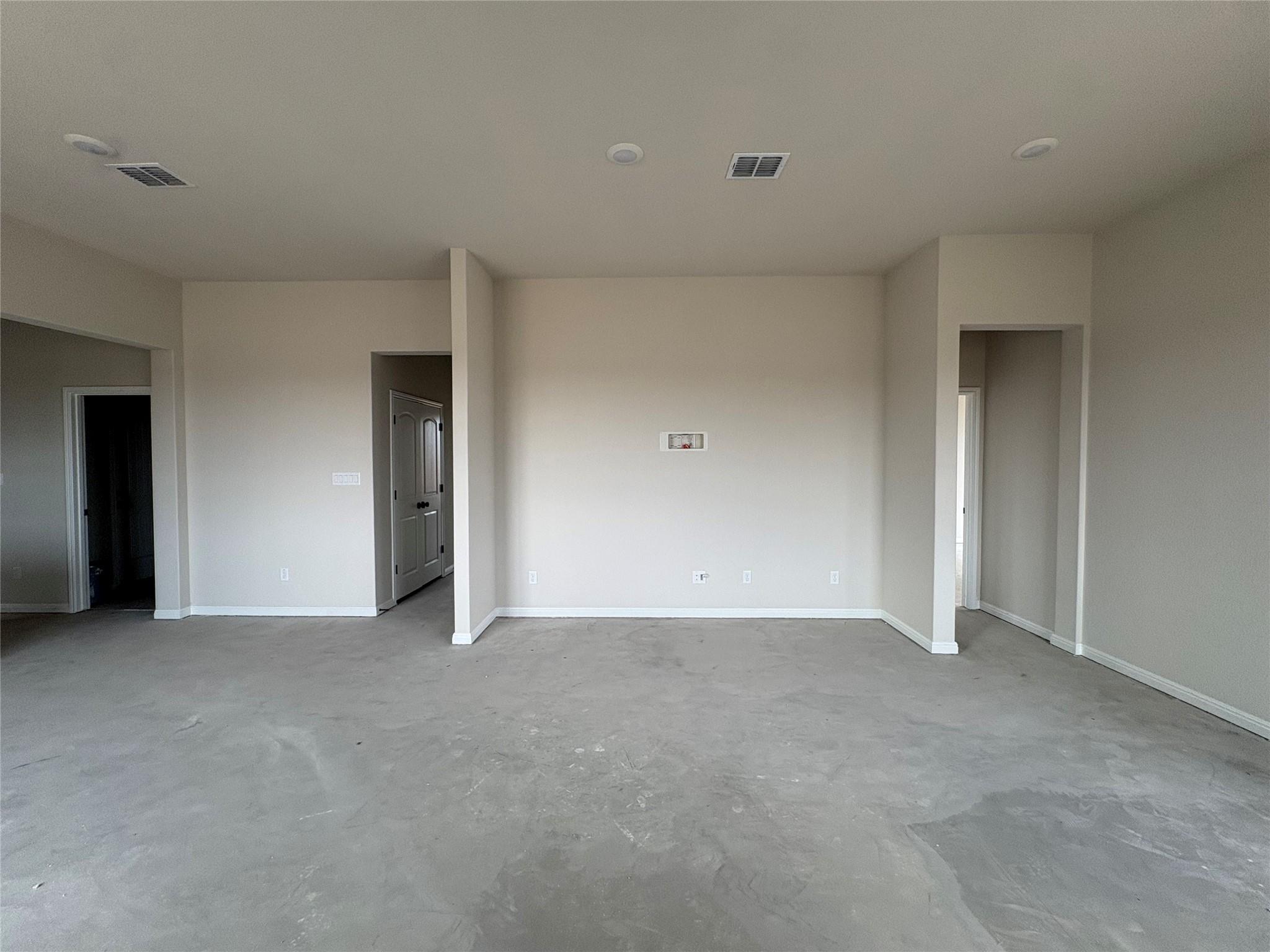 12709 Raven Meadow Dr, Buda, TX 78610