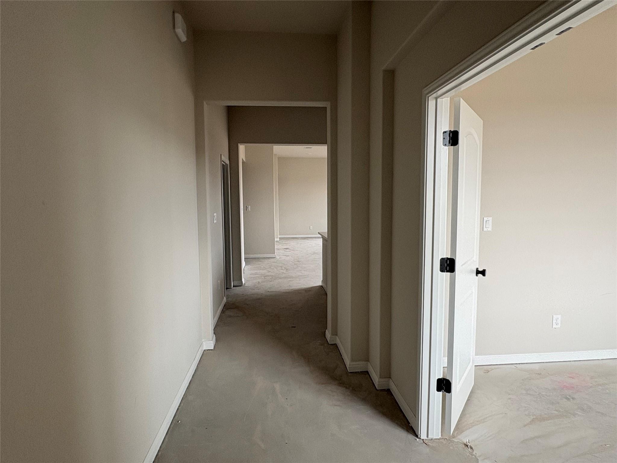 12709 Raven Meadow Dr, Buda, TX 78610