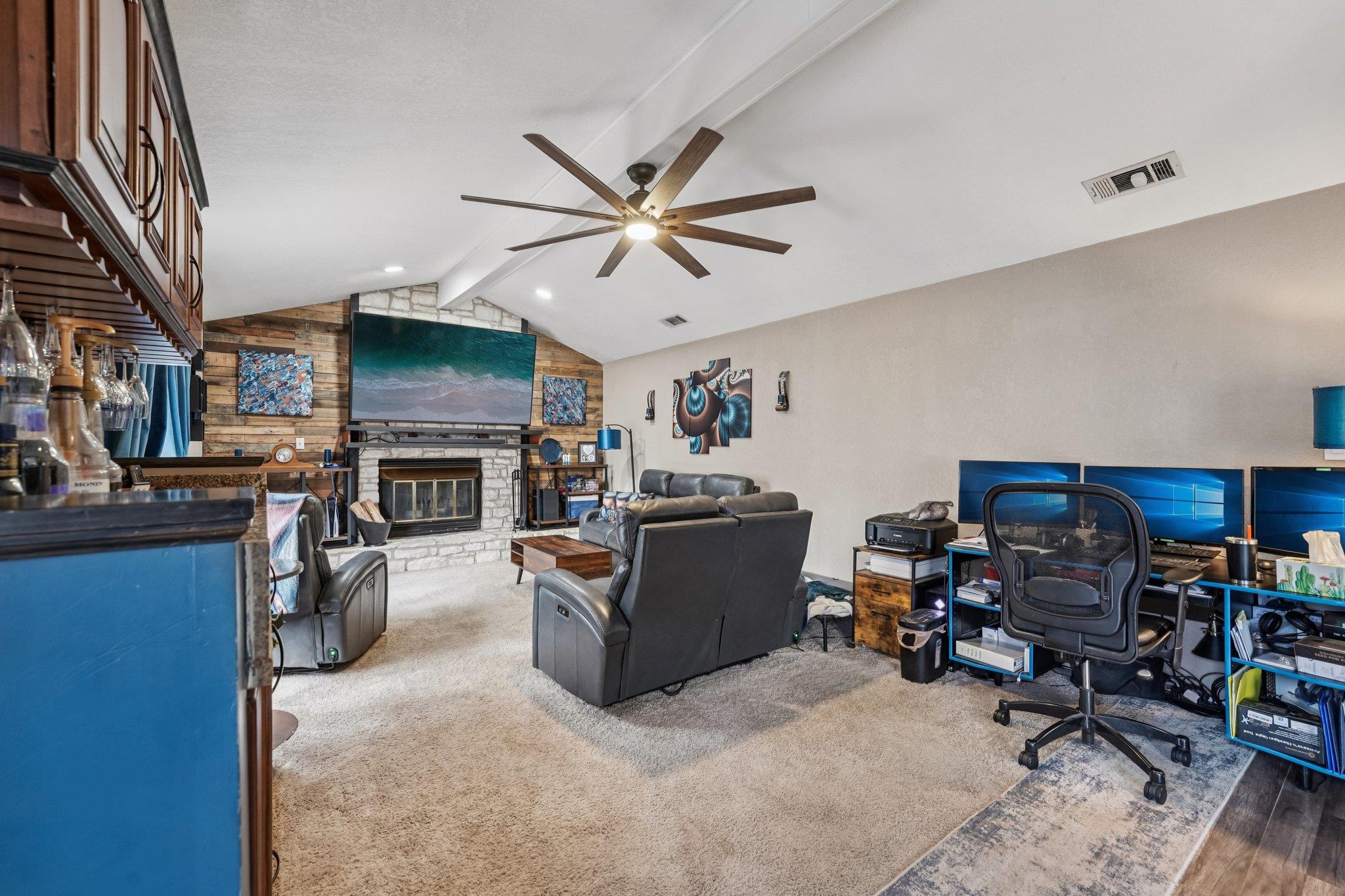 1121 Bootys Crossing Rd, Georgetown, TX 78628