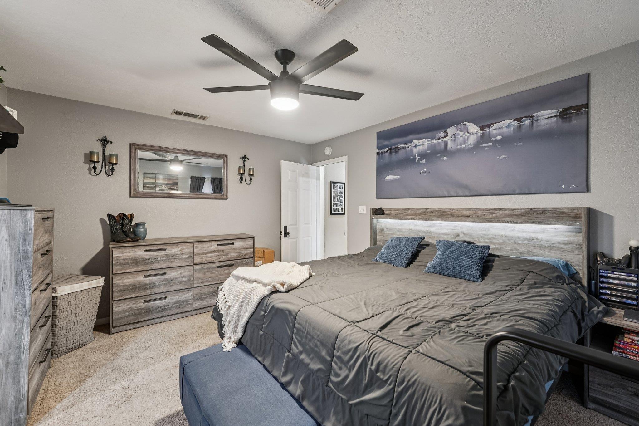 1121 Bootys Crossing Rd, Georgetown, TX 78628