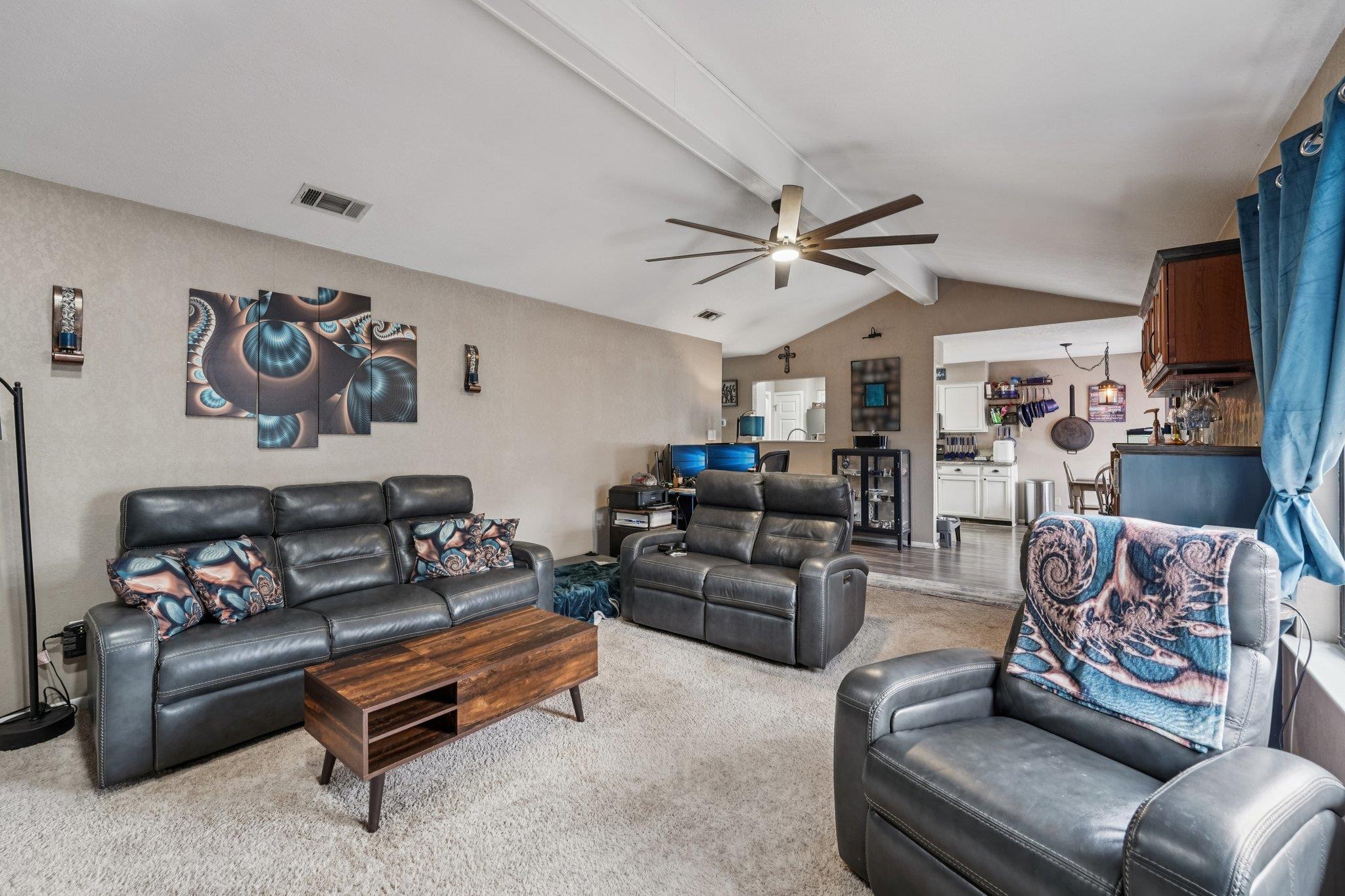 1121 Bootys Crossing Rd, Georgetown, TX 78628