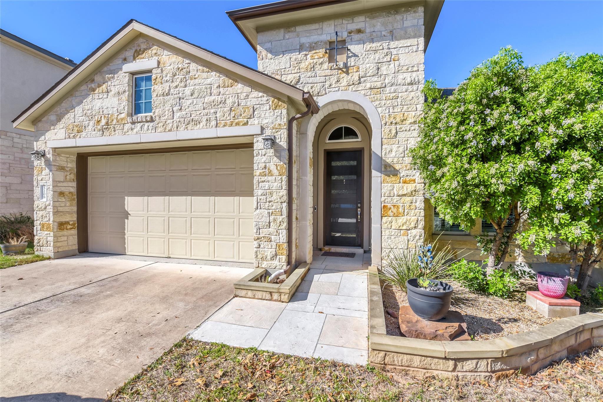 5208 Cornflower Dr, Austin, TX 78739
