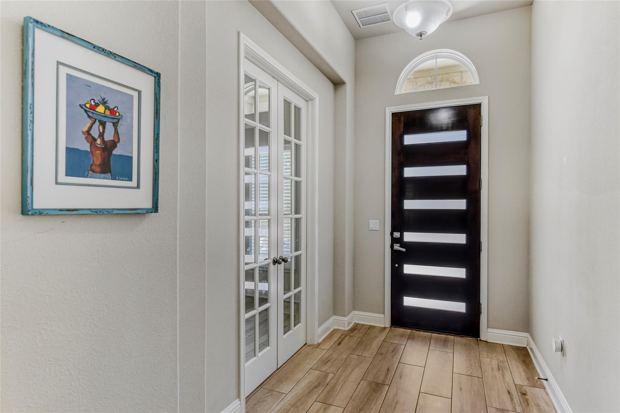 5208 Cornflower Dr, Austin, TX 78739