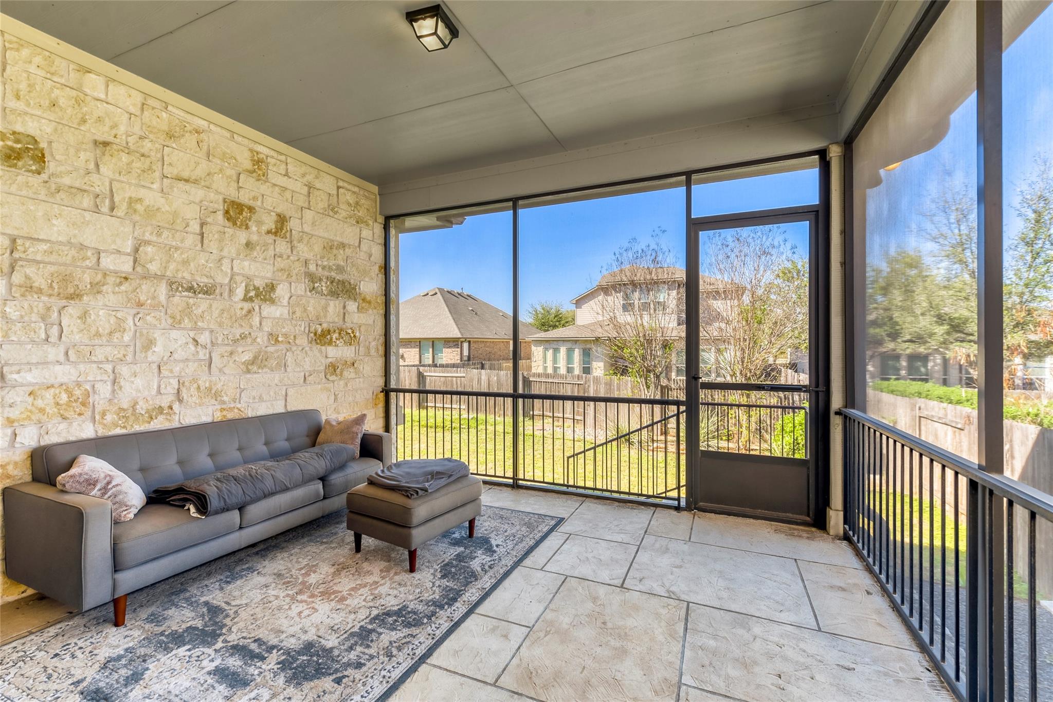 5208 Cornflower Dr, Austin, TX 78739