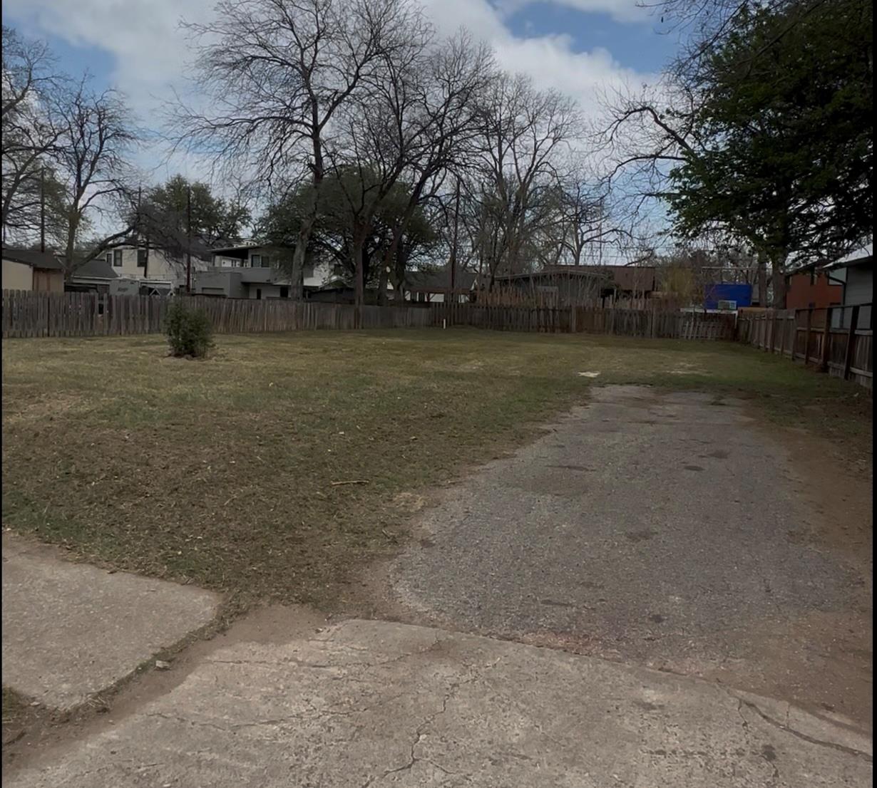 1608 Canterbury St, Austin, TX 78702