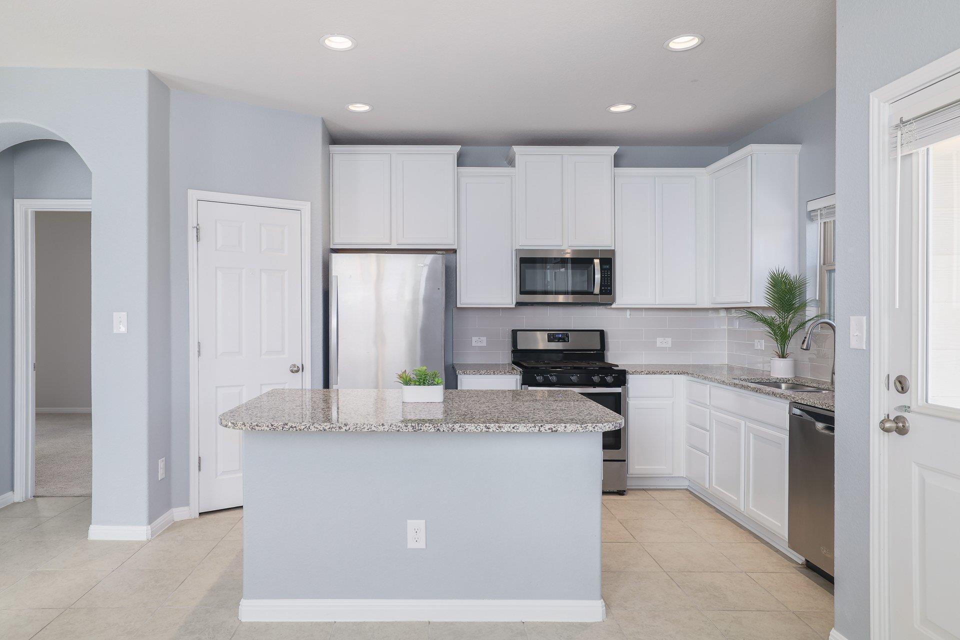 153 Brady Creek Way, Leander, TX 78641