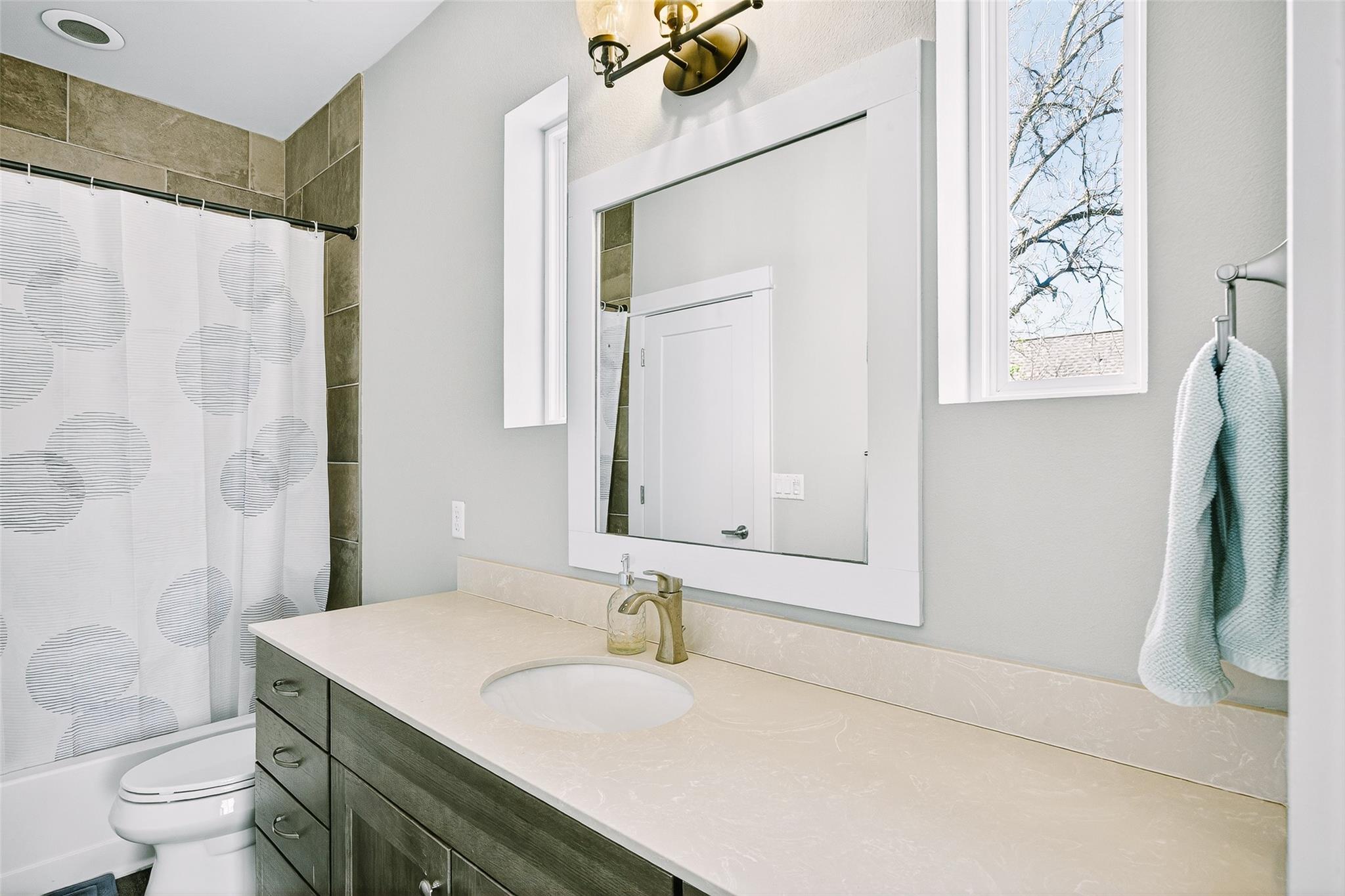 4917 Sunset Trl # A, Austin, TX 78745