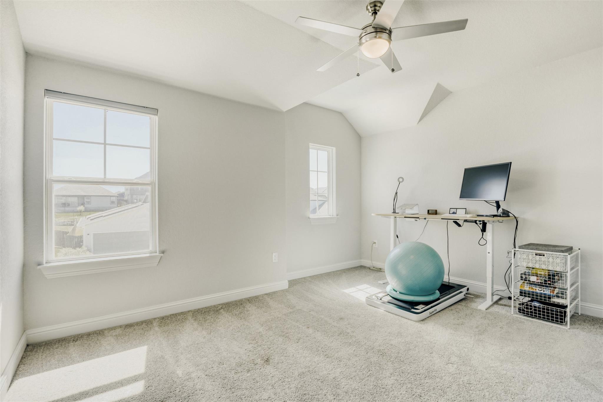 9824 Evening Canopy Dr, Manor, TX 78653