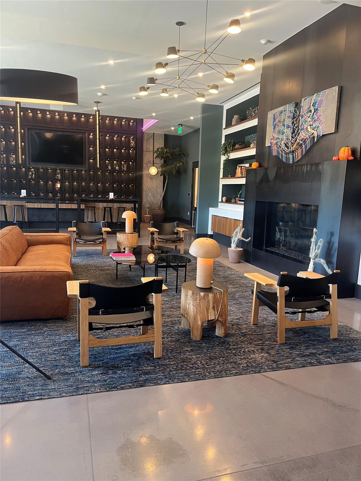 84 East Ave # 2807, Austin, TX 78701